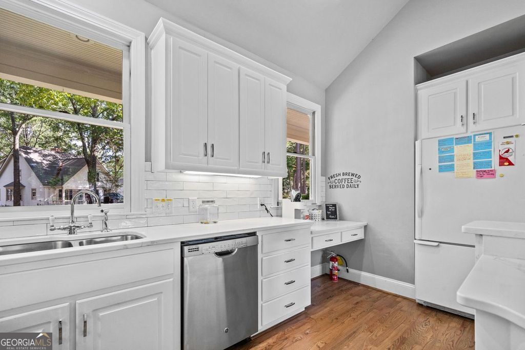 125 Seven Oaks Way