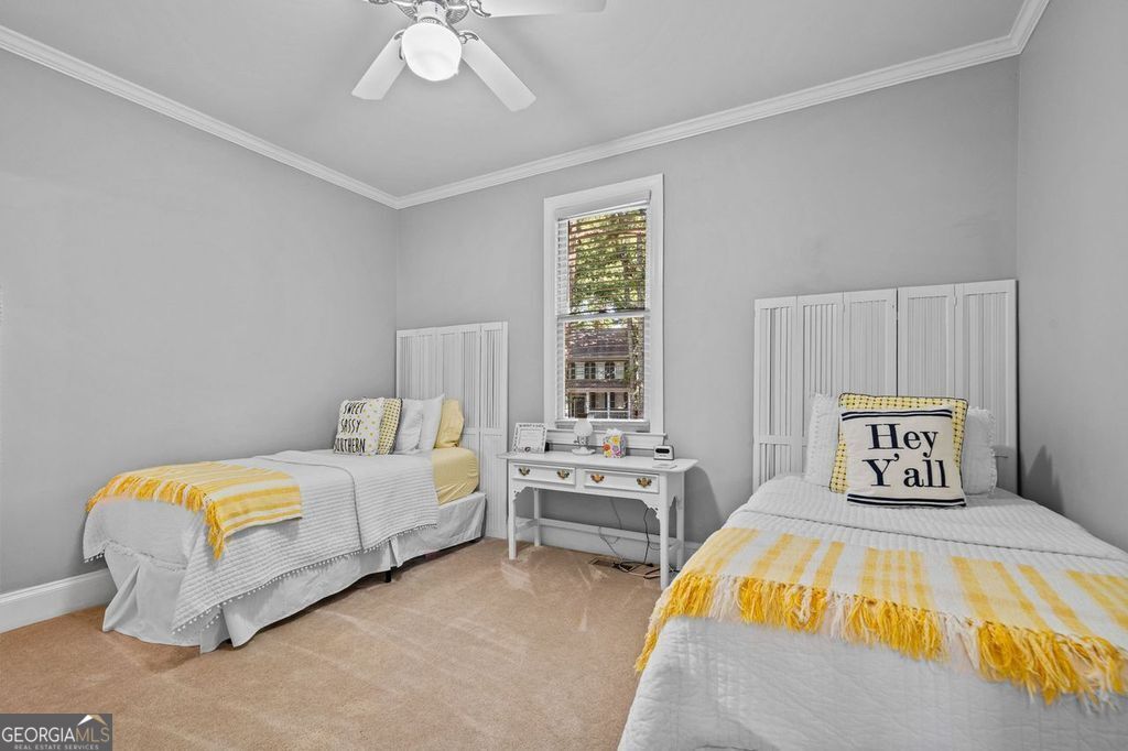 125 Seven Oaks Way
