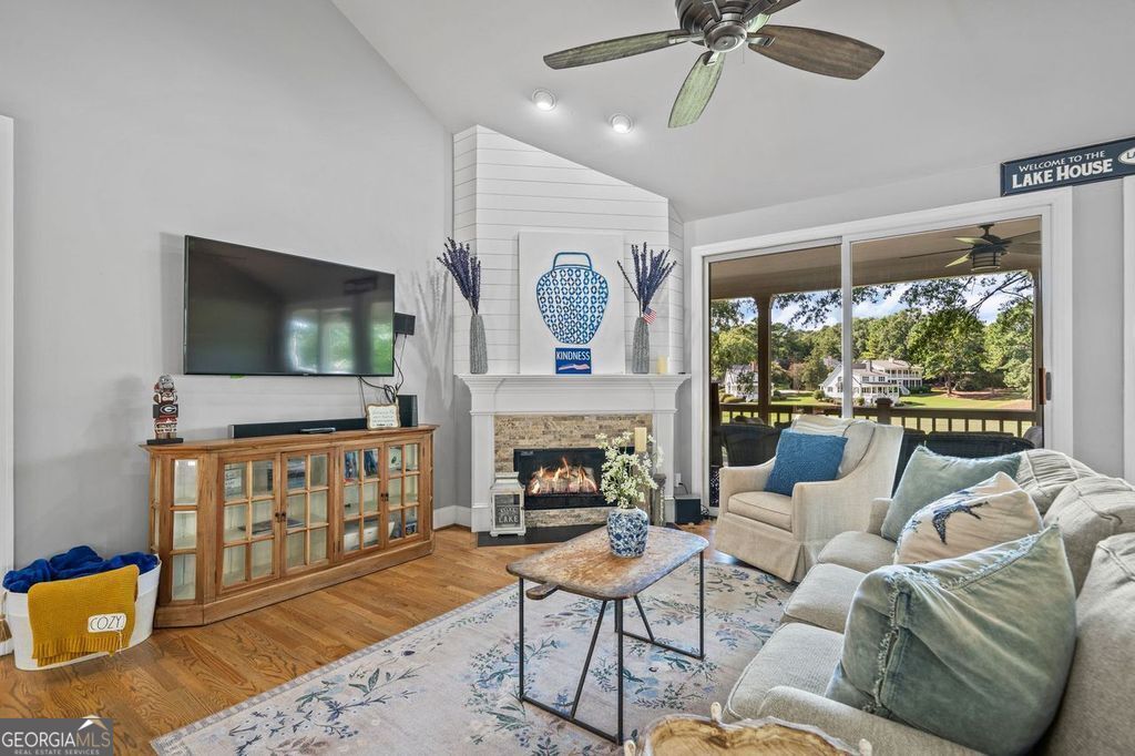 125 Seven Oaks Way