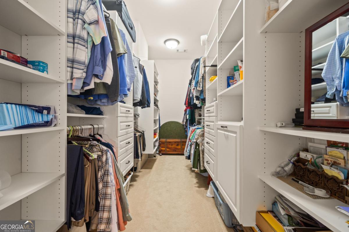 1021 Lake Pointe South