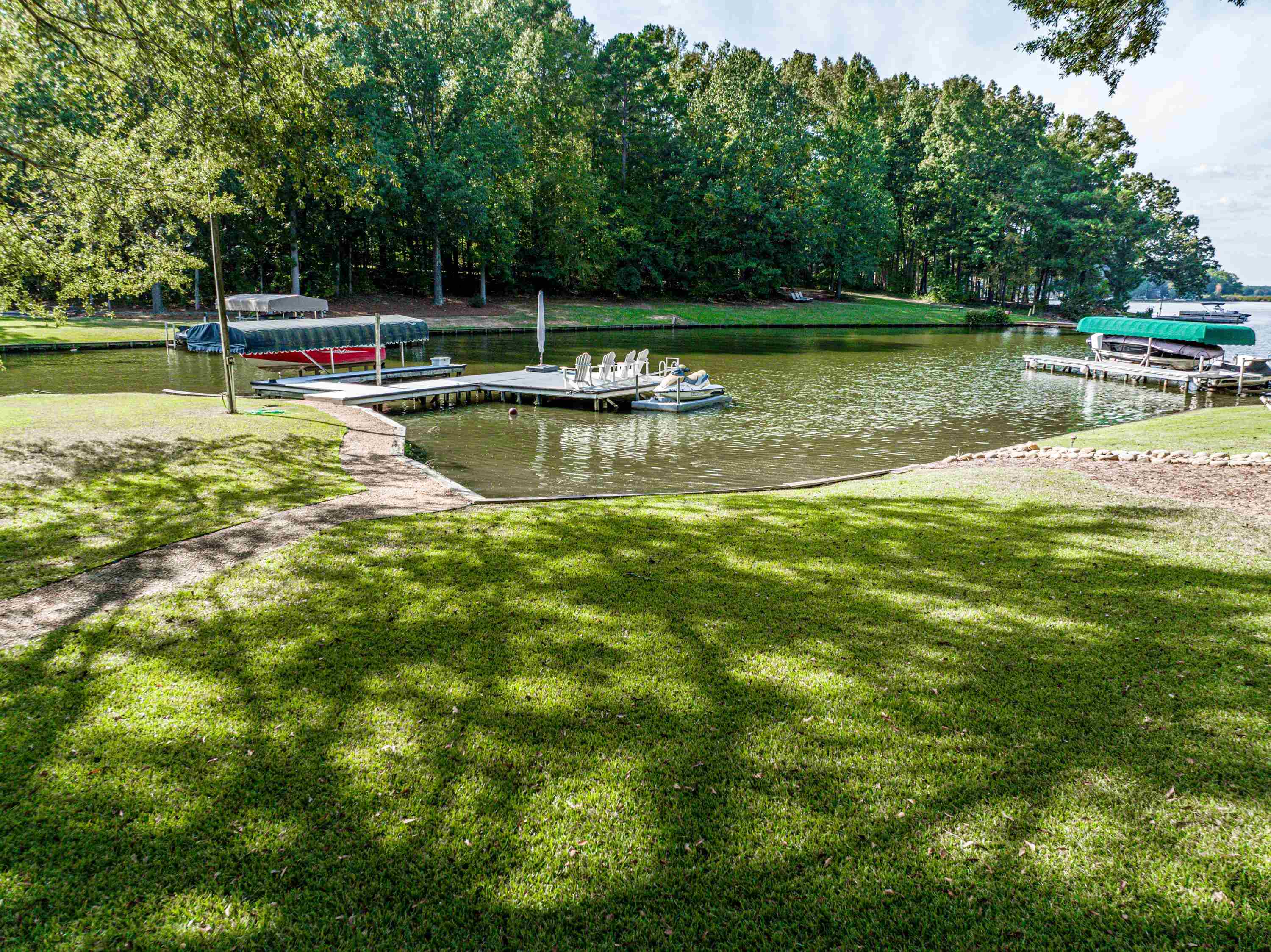 105 SUGAR CREEK TRAIL