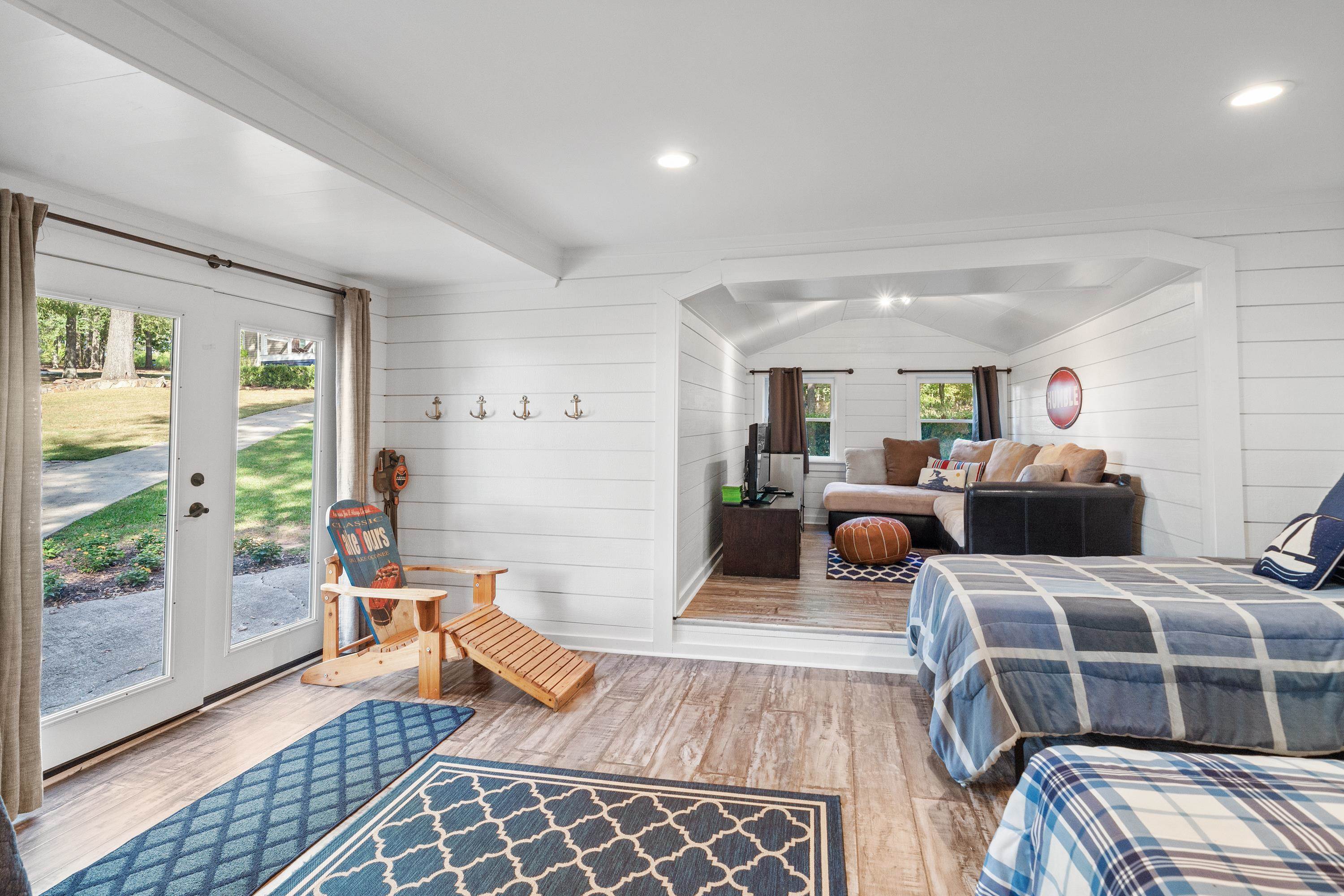 105 SUGAR CREEK TRAIL