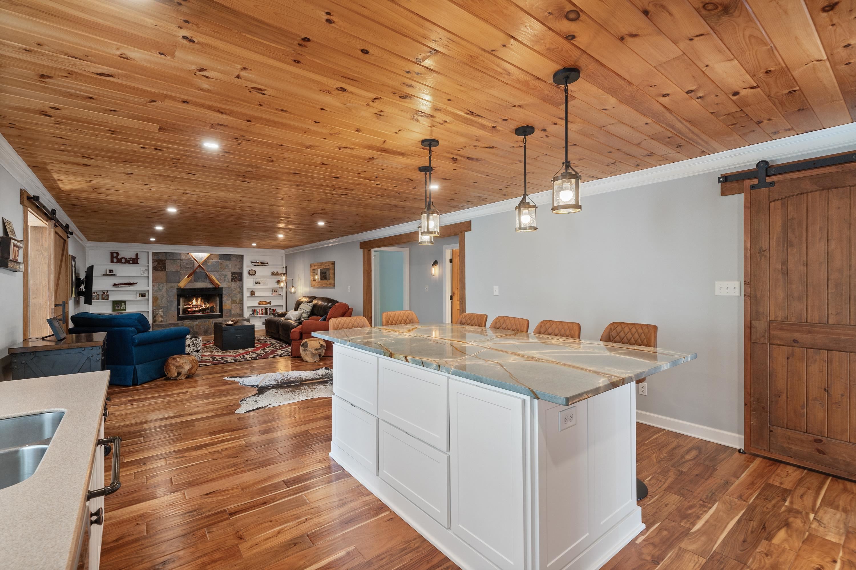 105 SUGAR CREEK TRAIL