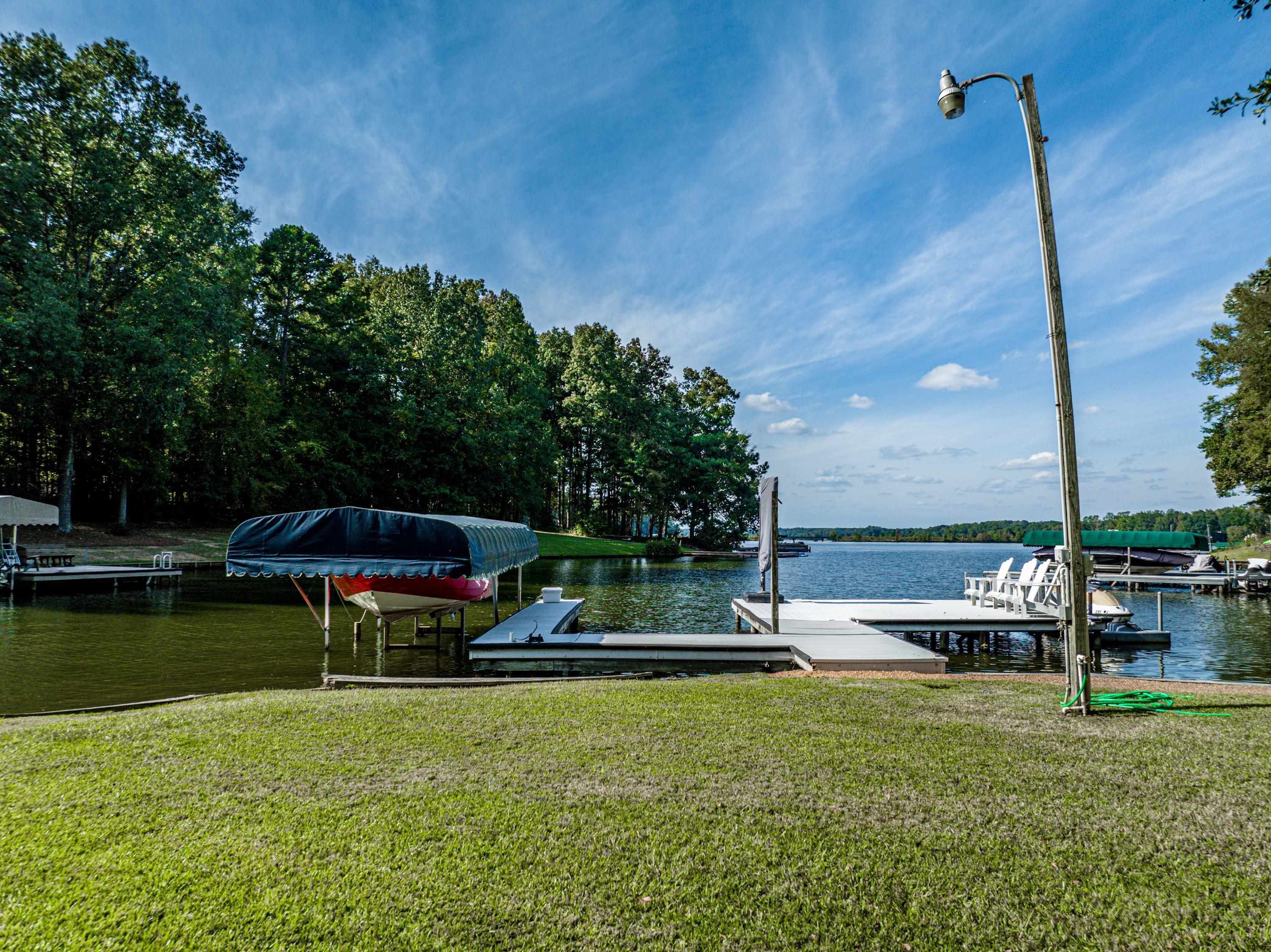 105 SUGAR CREEK TRAIL