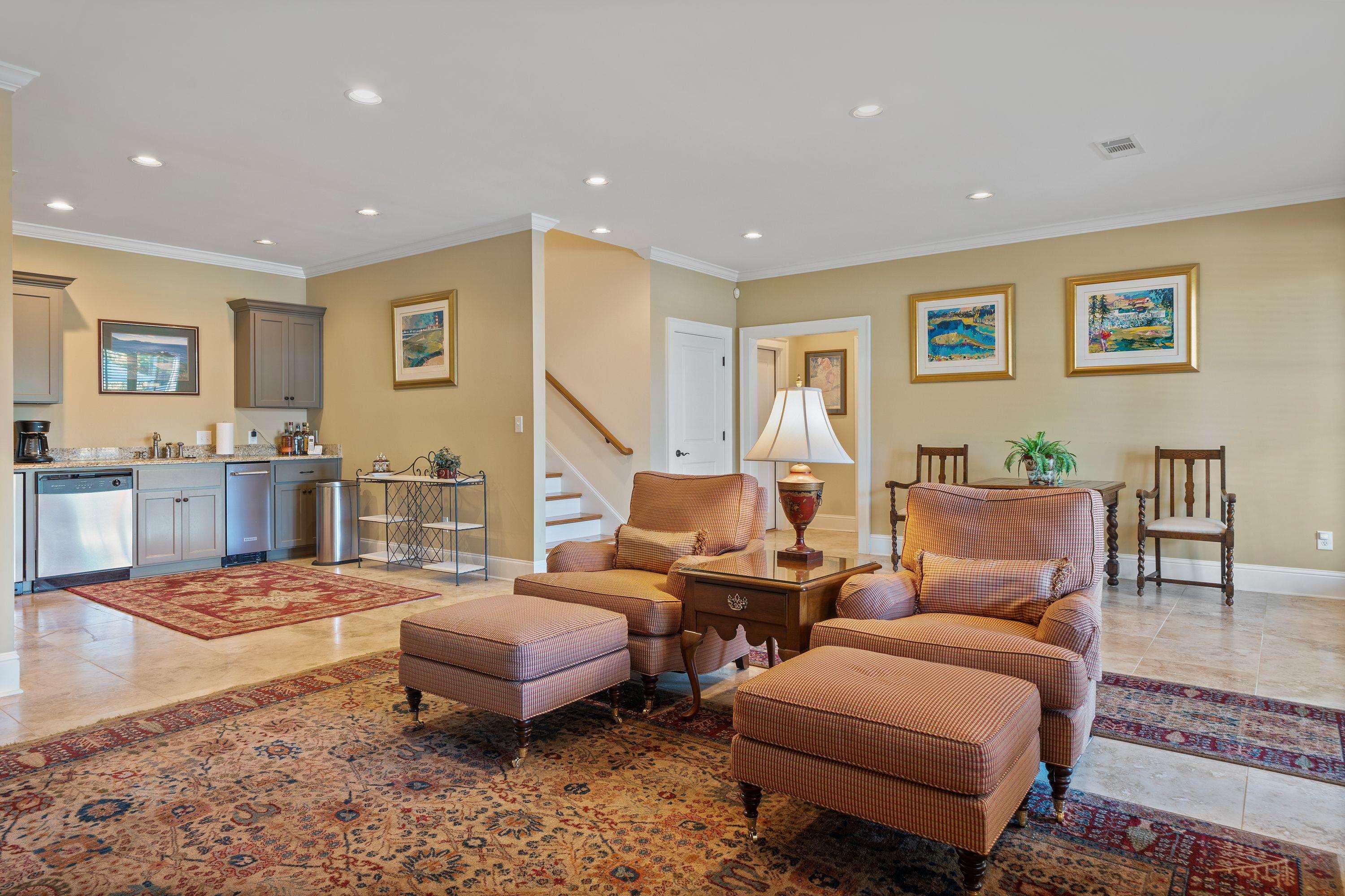 105 INDIAN TRAIL