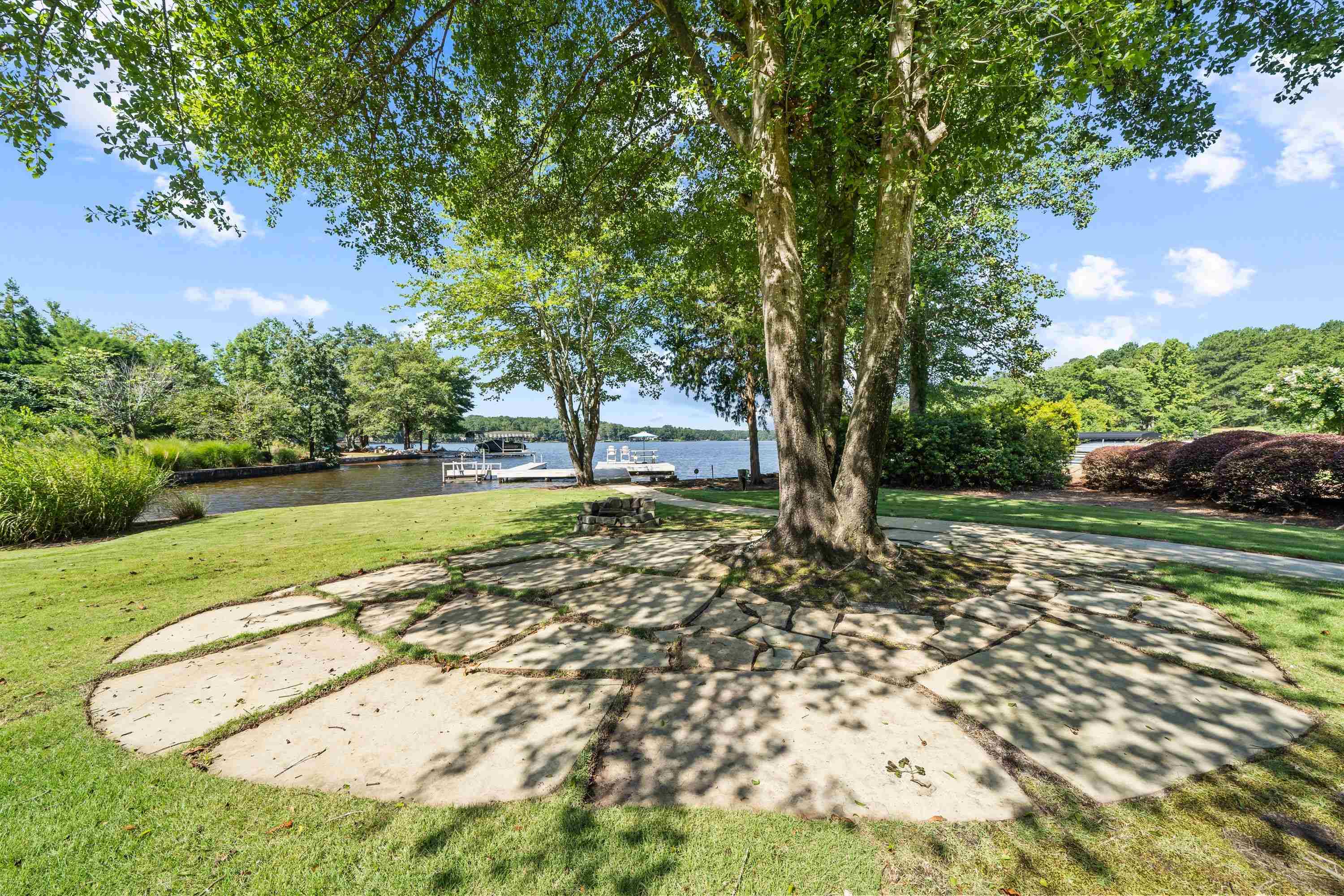 105 INDIAN TRAIL