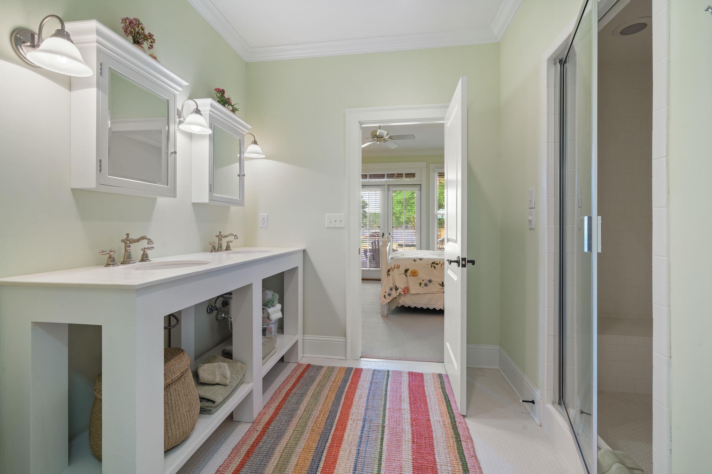 105 INDIAN TRAIL