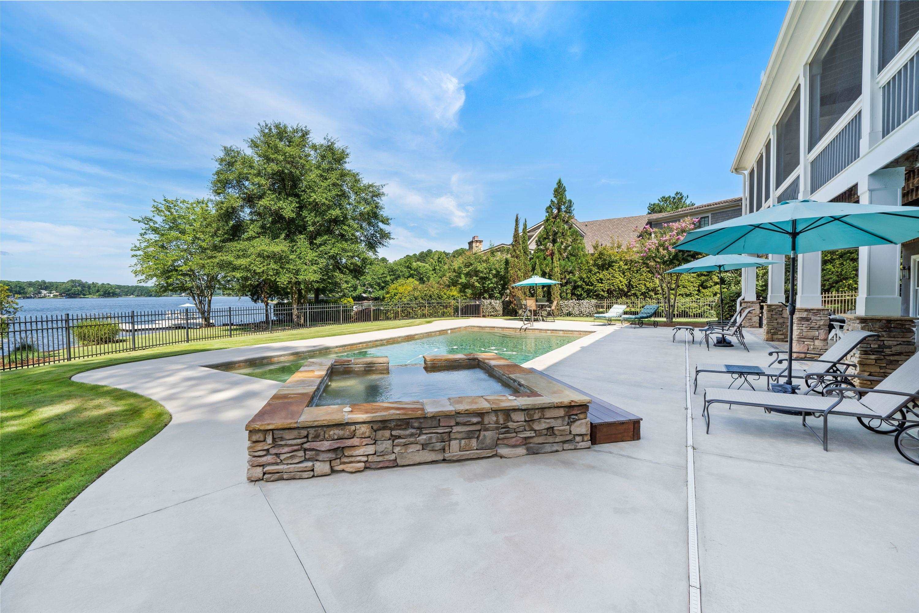 105 INDIAN TRAIL