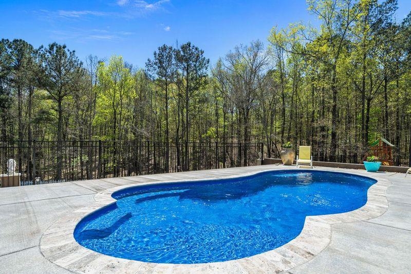 122 HARMONY BAY DRIVE