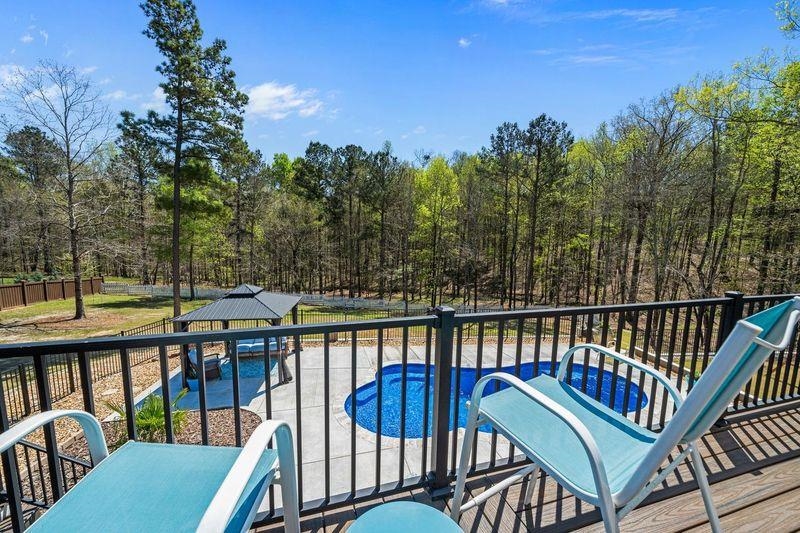 122 HARMONY BAY DRIVE