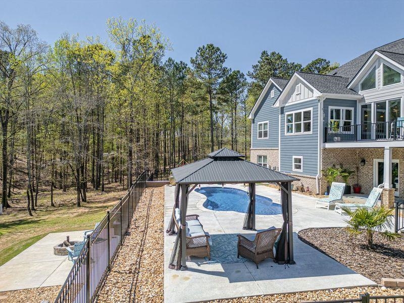 122 HARMONY BAY DRIVE