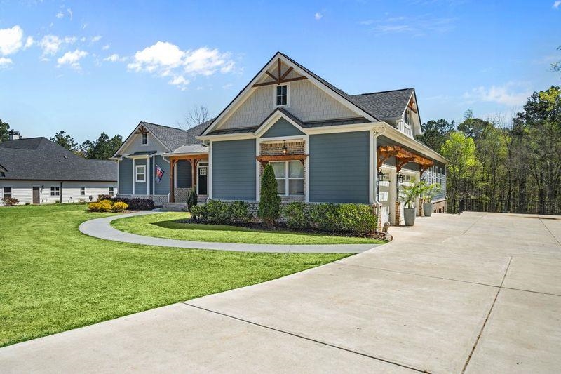 122 HARMONY BAY DRIVE