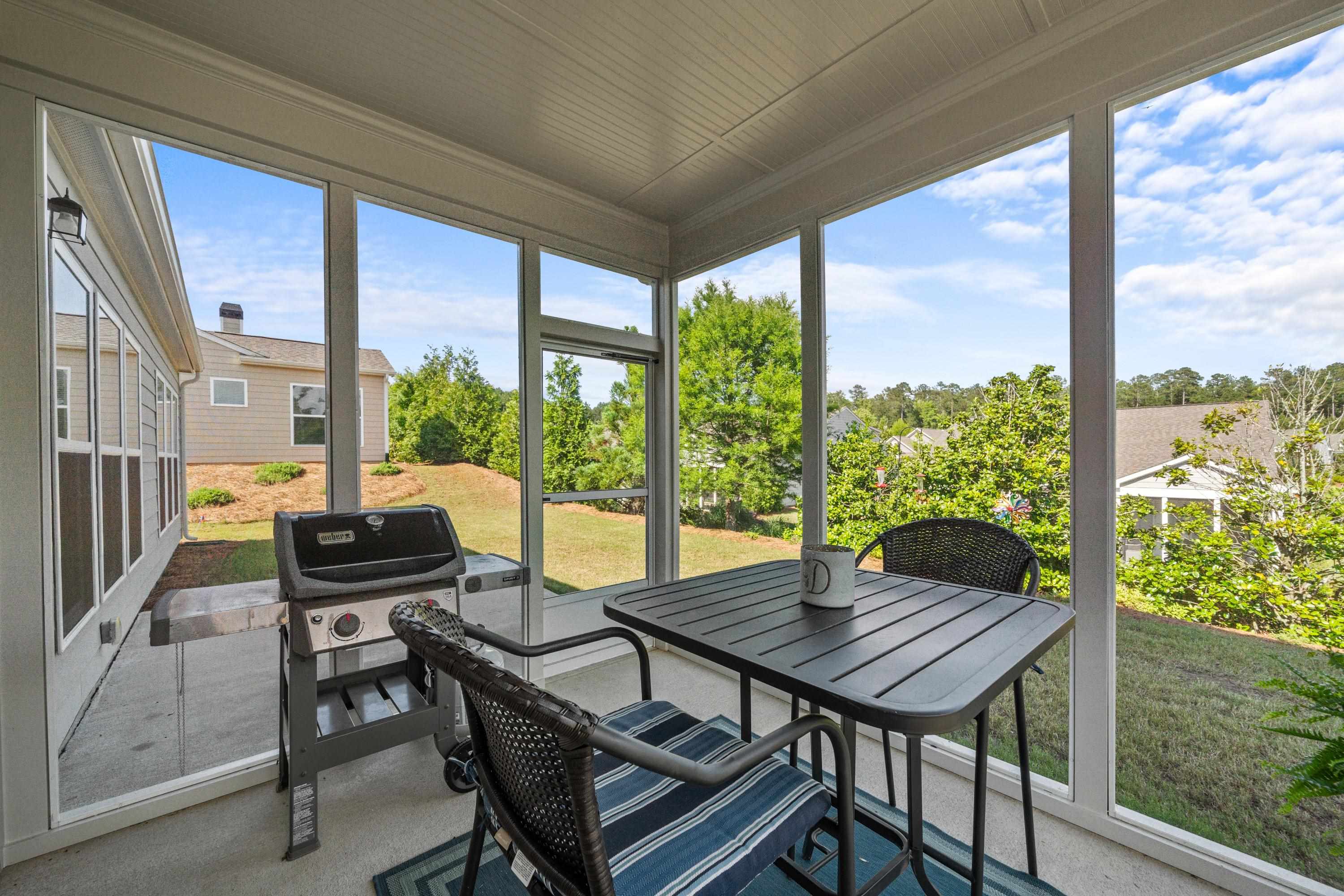 1050 LONE OAK ROAD