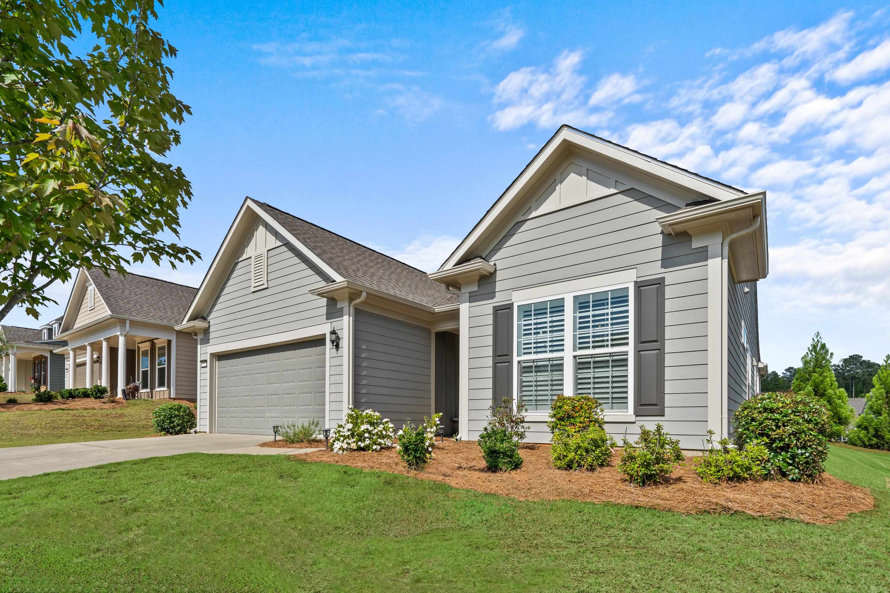 1050 LONE OAK ROAD