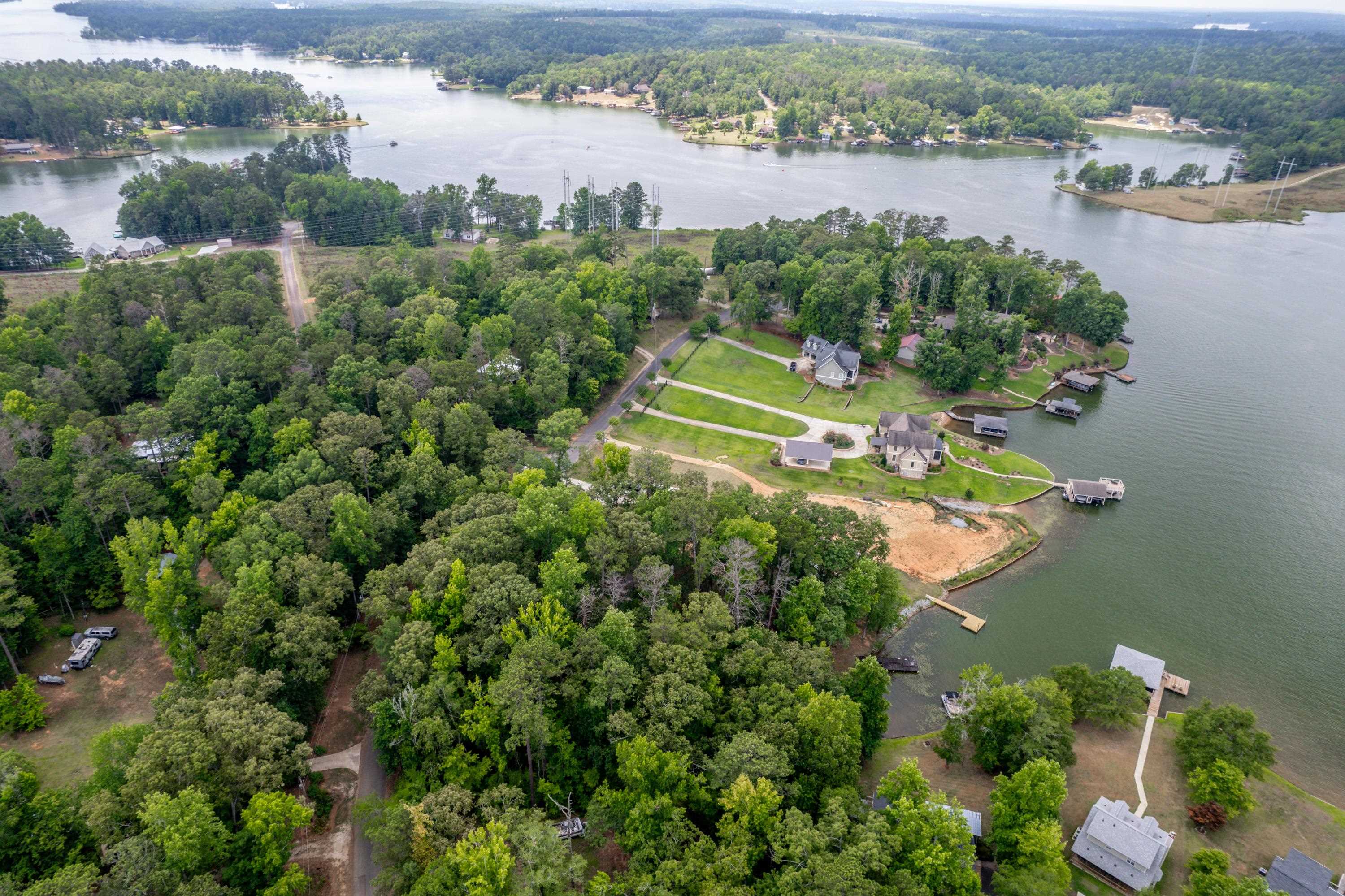 92 SYCAMORE DRIVE