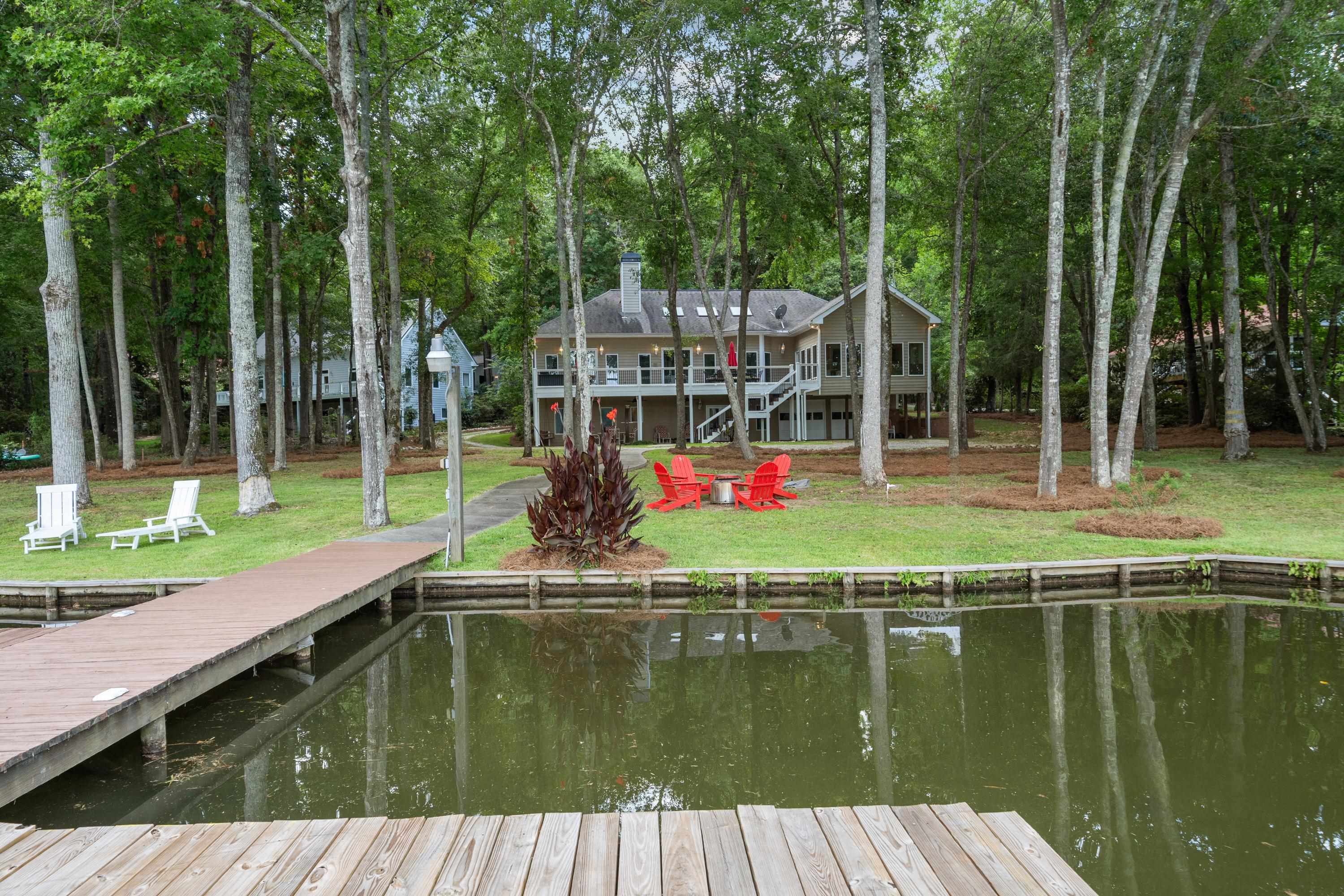 243 LONG SHOALS AVENUE