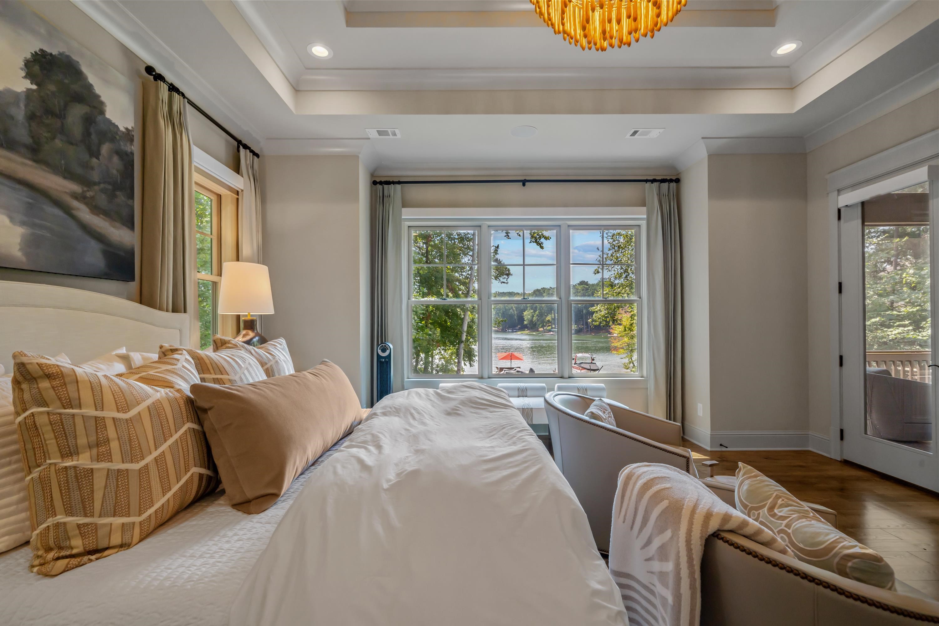 2041 FLEMINGS KNOLL