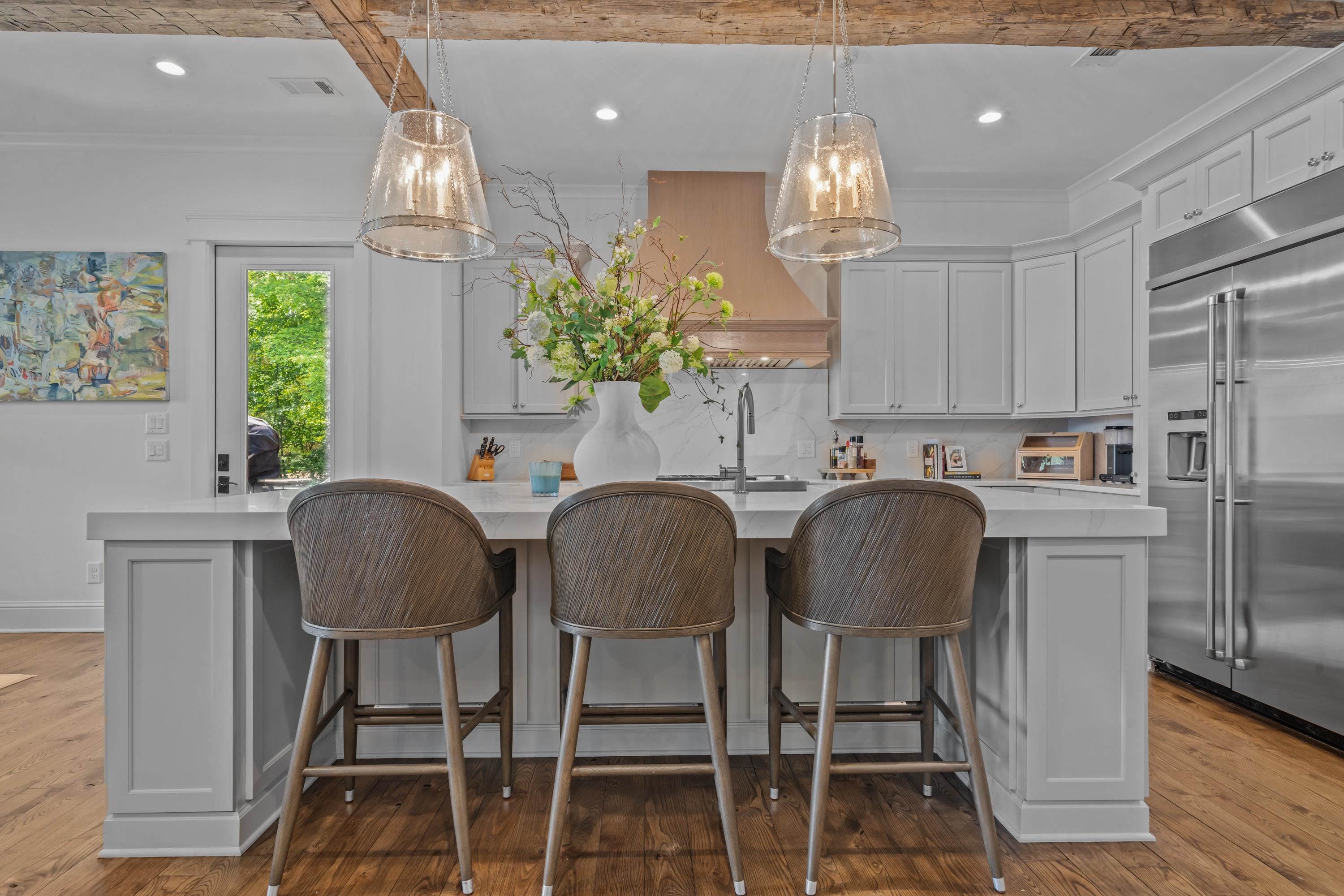 2041 FLEMINGS KNOLL