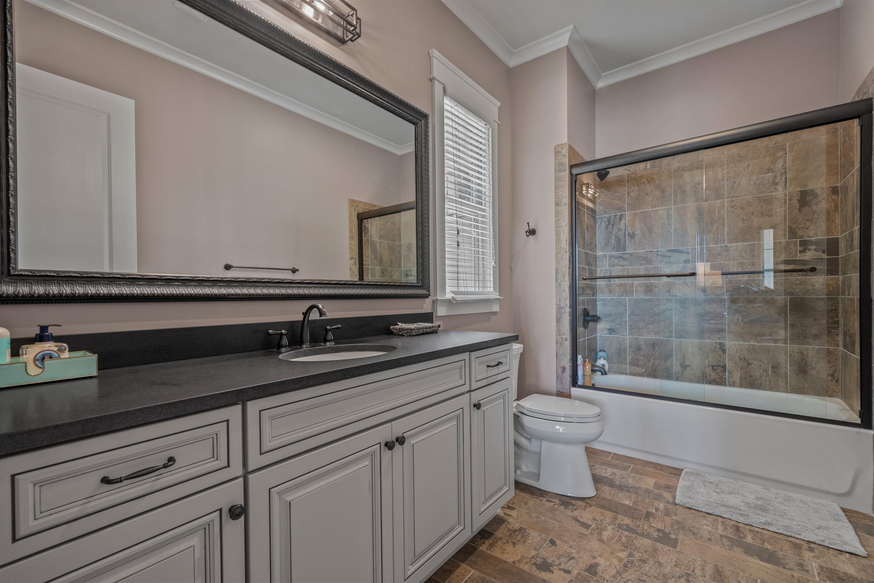 2041 FLEMINGS KNOLL