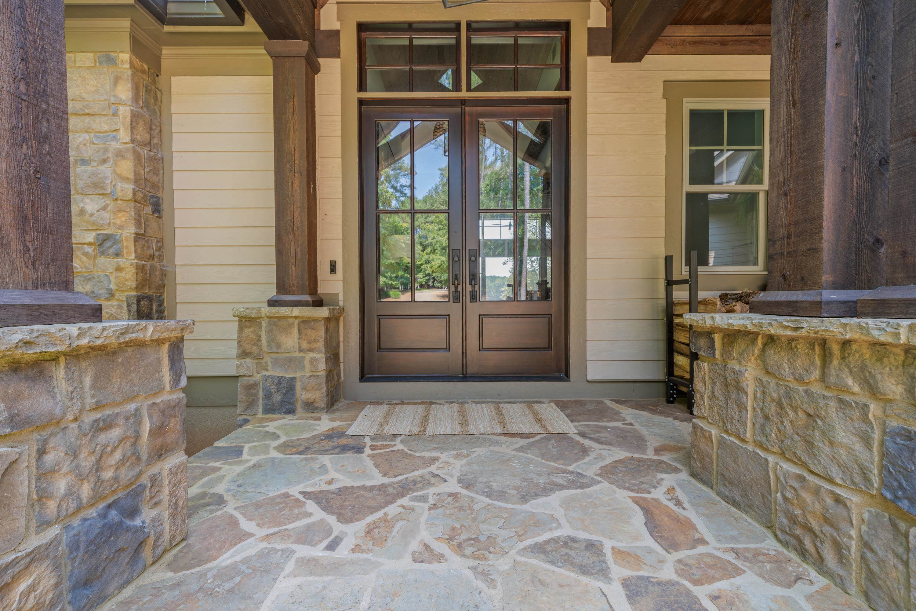 2041 FLEMINGS KNOLL