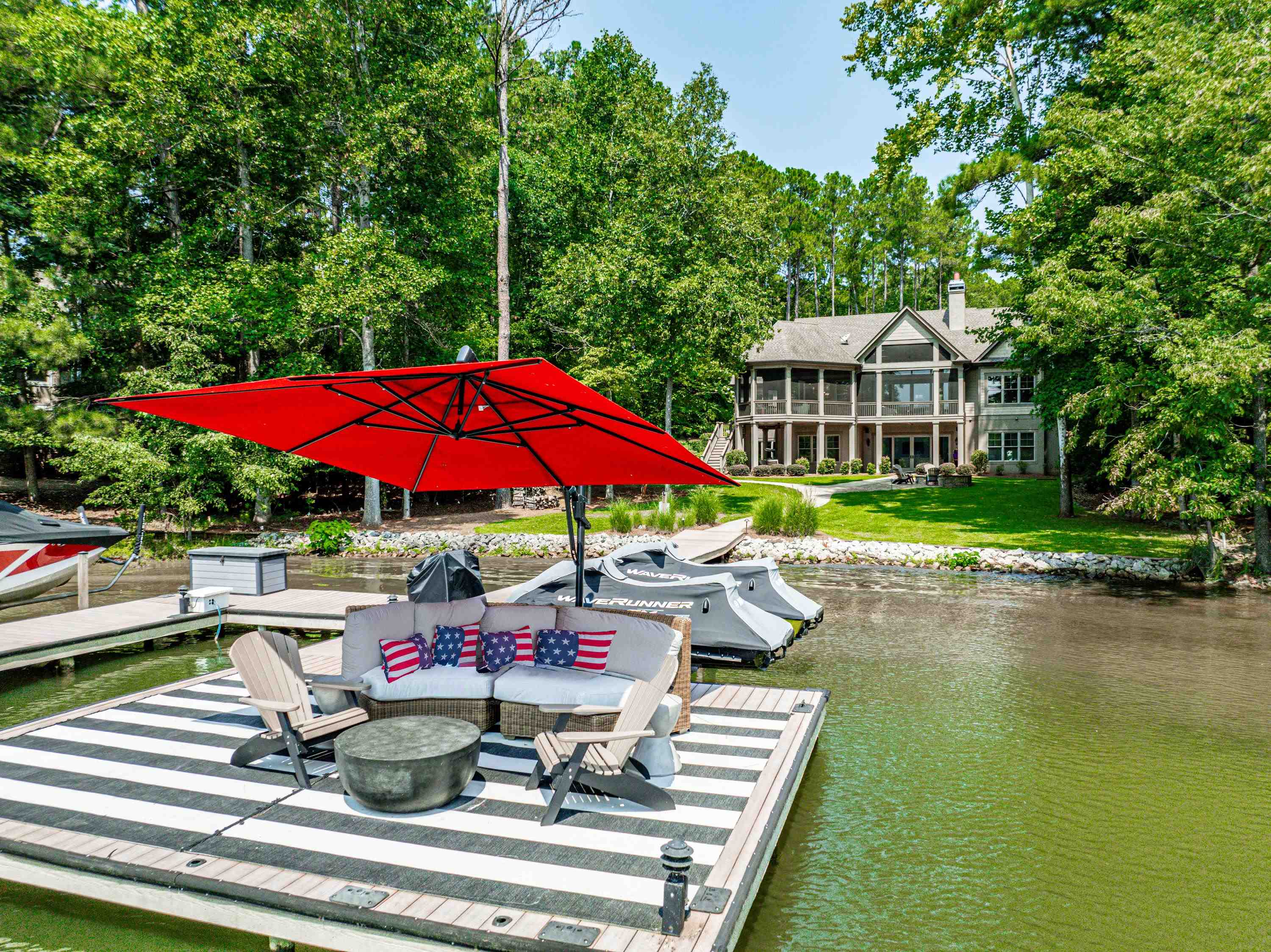 2041 FLEMINGS KNOLL