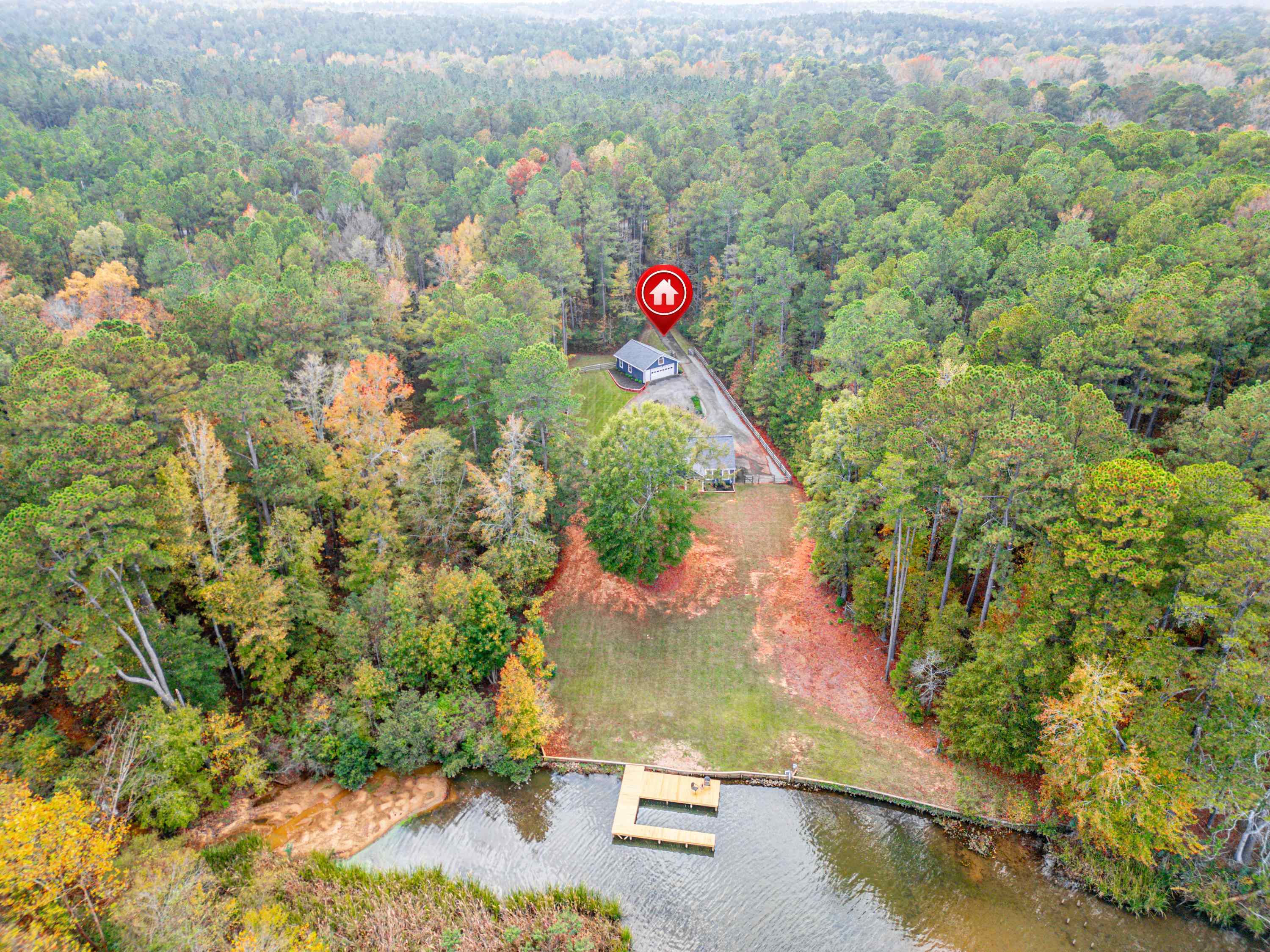 3260 LAKE CREST DRIVE