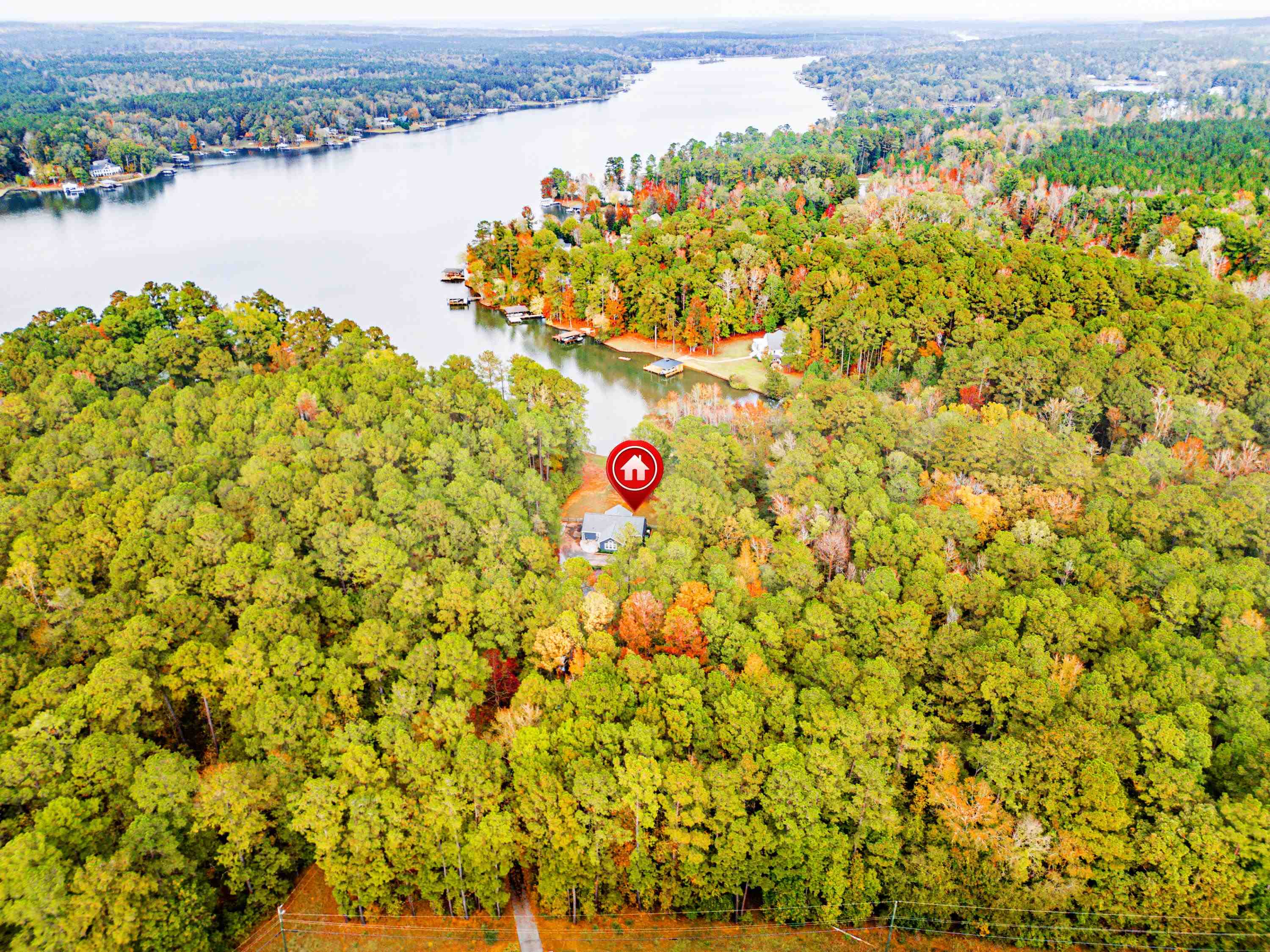 3260 LAKE CREST DRIVE