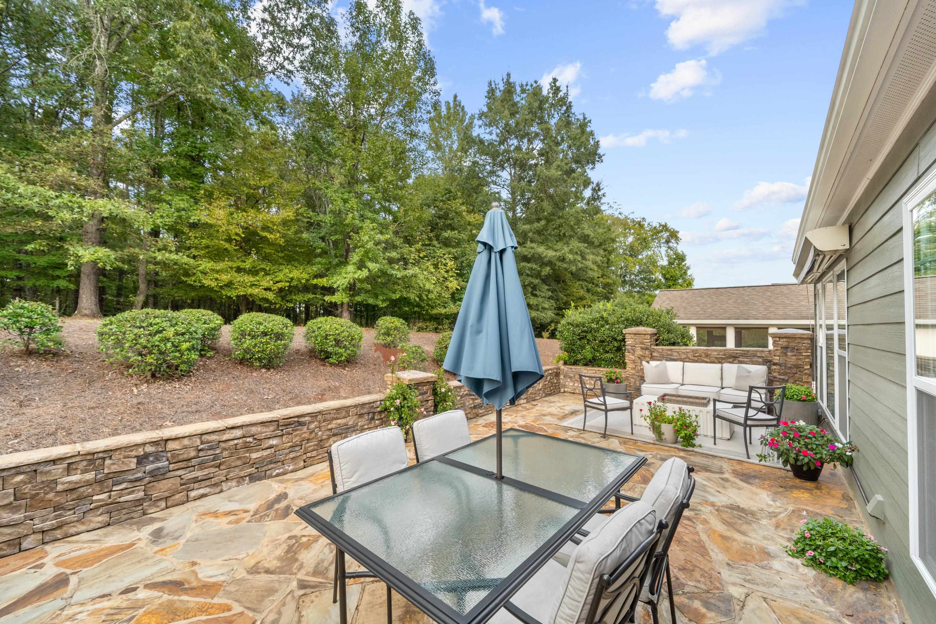 1121 WATER FRONT ROAD