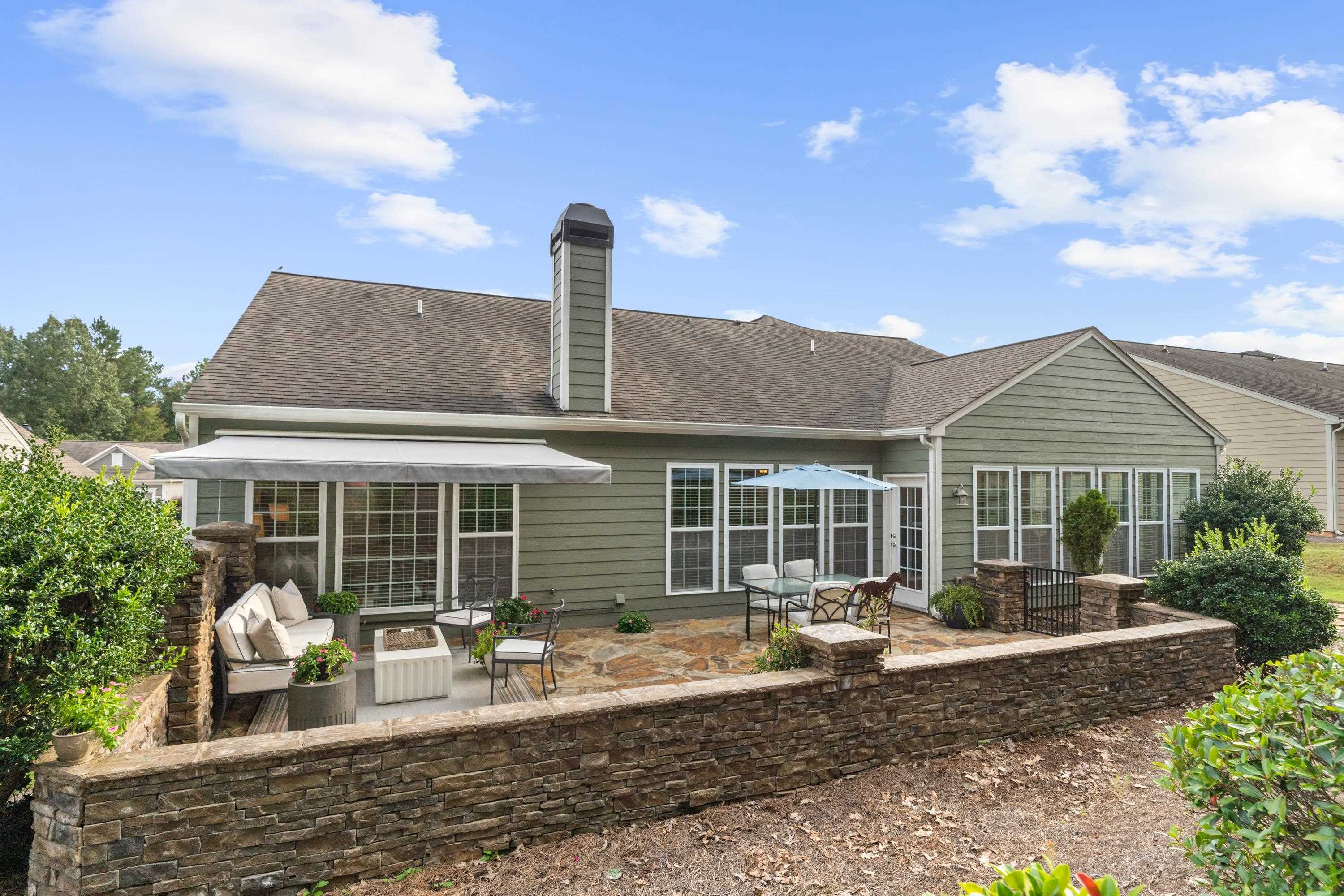 1121 WATER FRONT ROAD