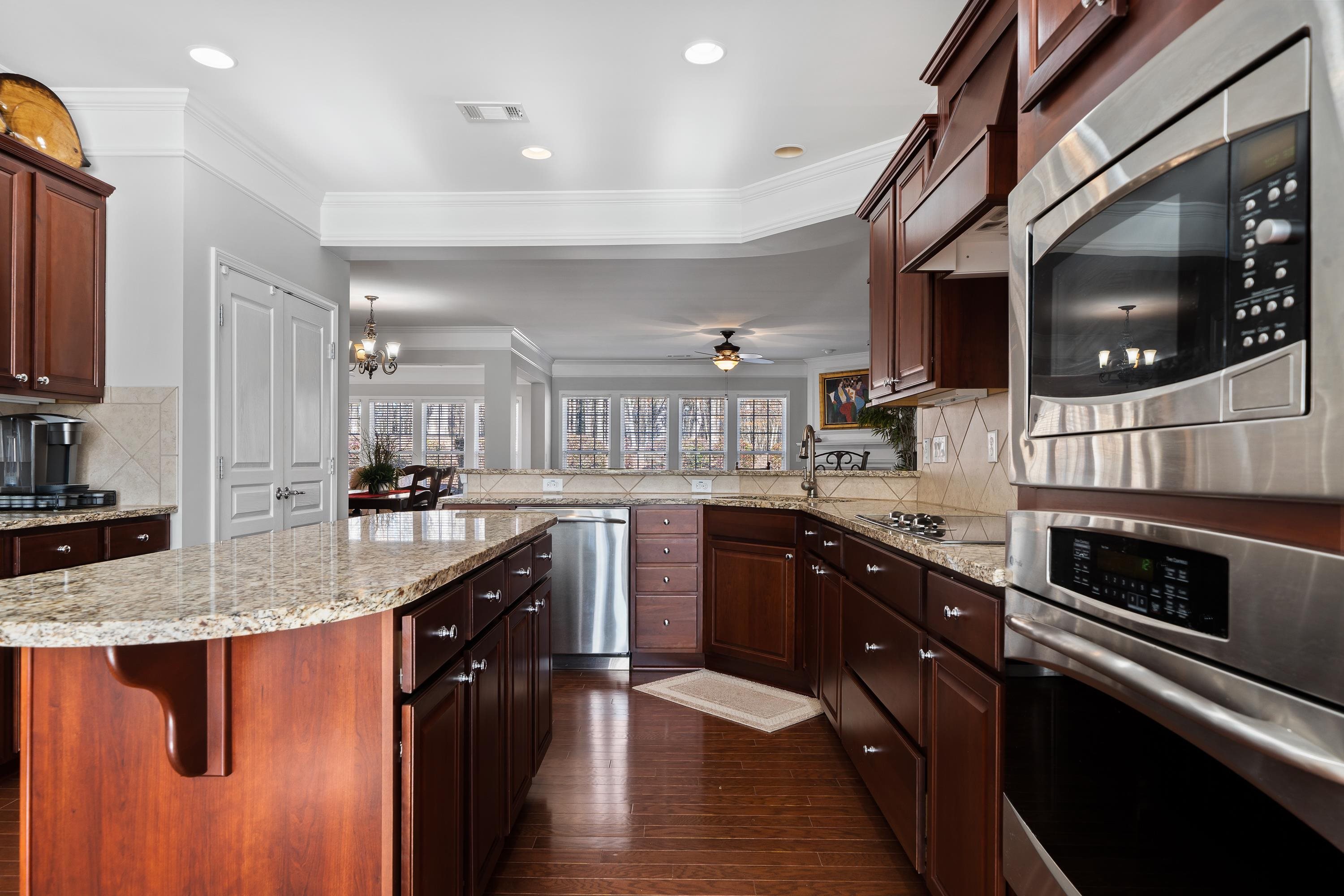 1121 WATER FRONT ROAD