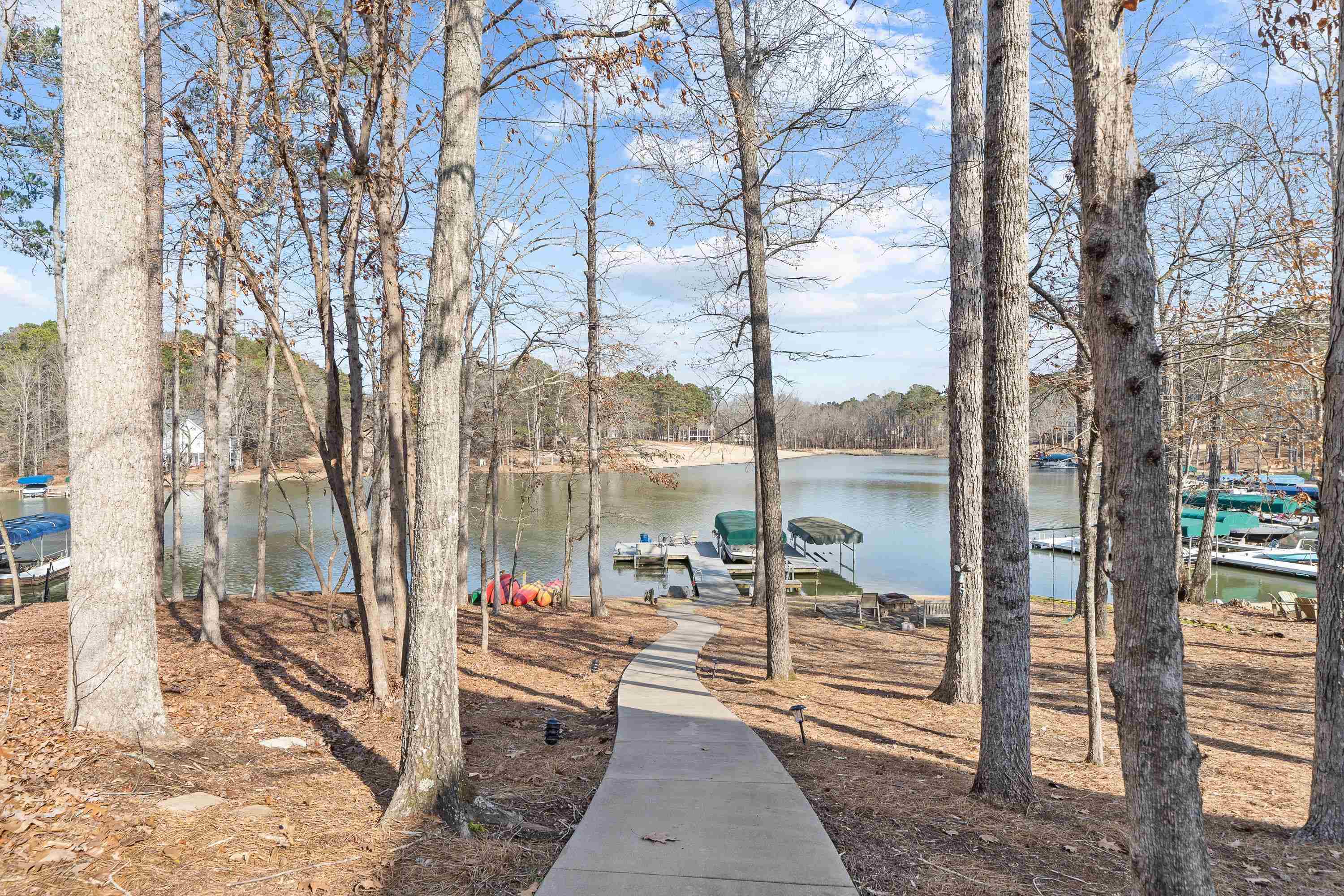 2681 CLUB DRIVE