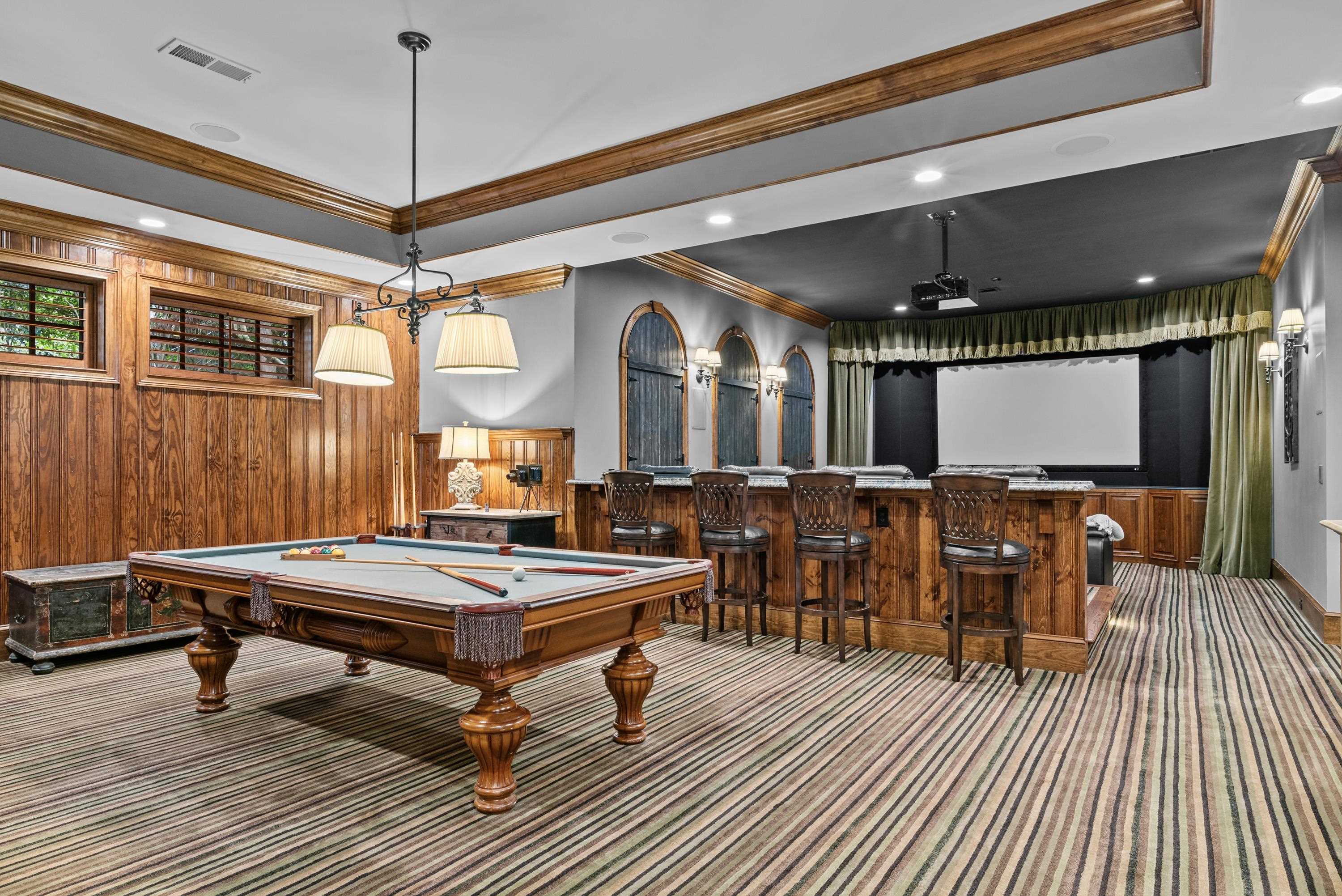 1251 LAKE CLUB DRIVE