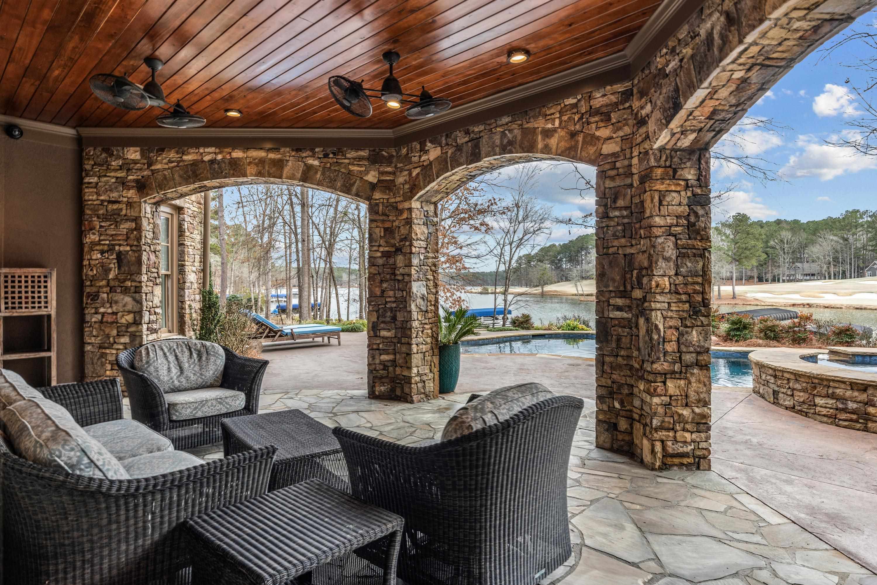 1251 LAKE CLUB DRIVE