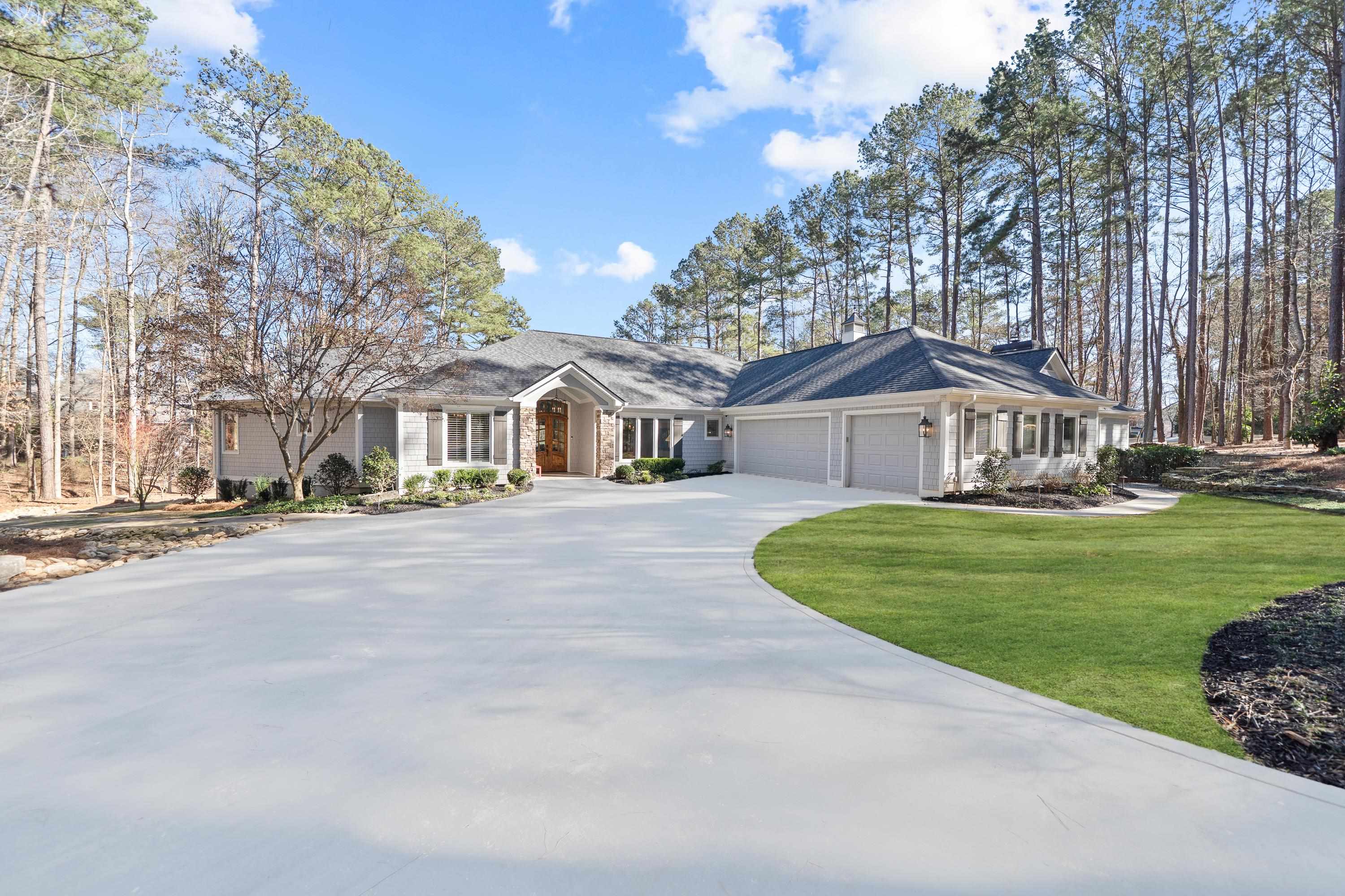 1100 WESTCHESTER DRIVE