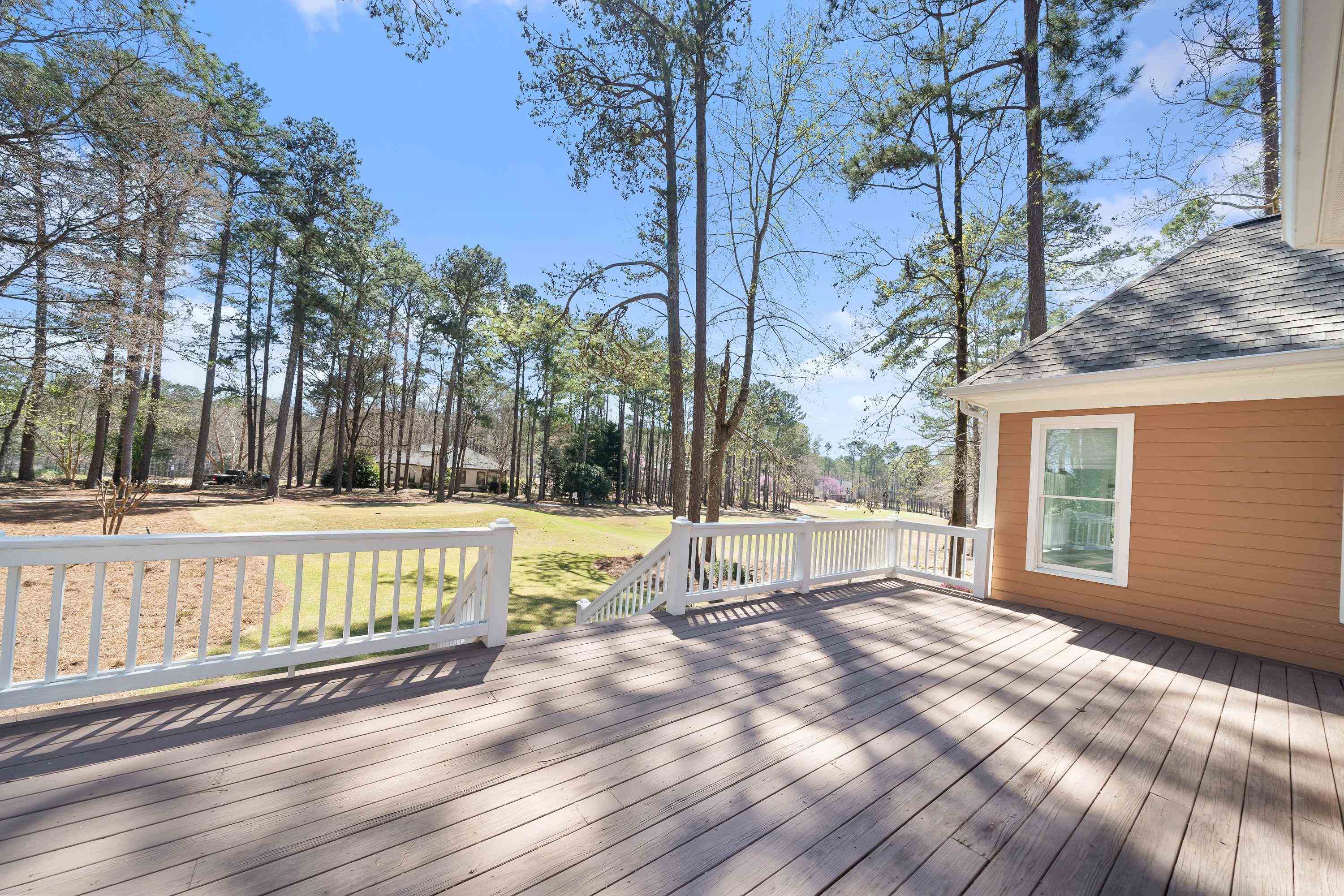 1010 LAKE DRIVE