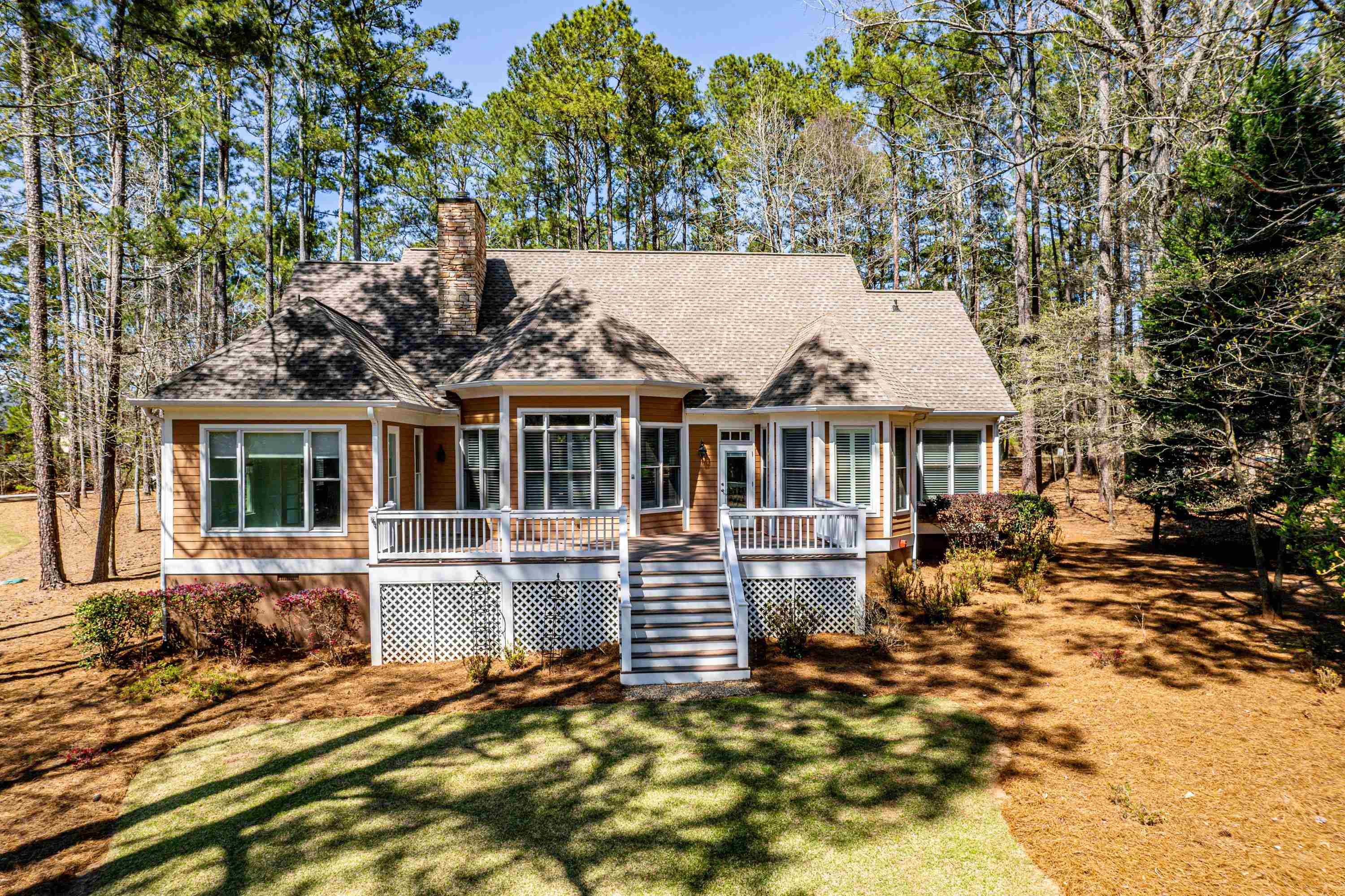1010 LAKE DRIVE