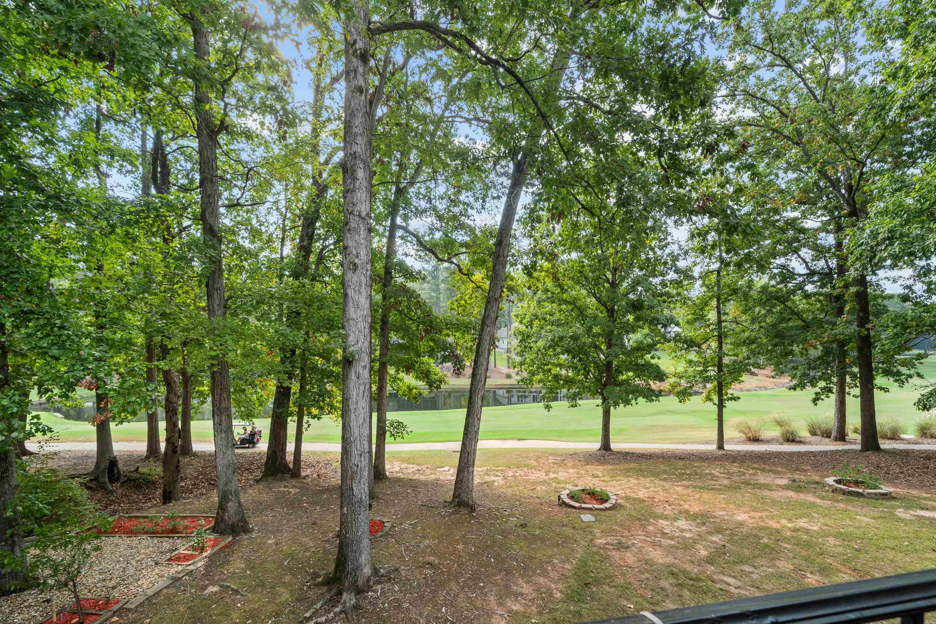 1020 PEACHTREE COURT