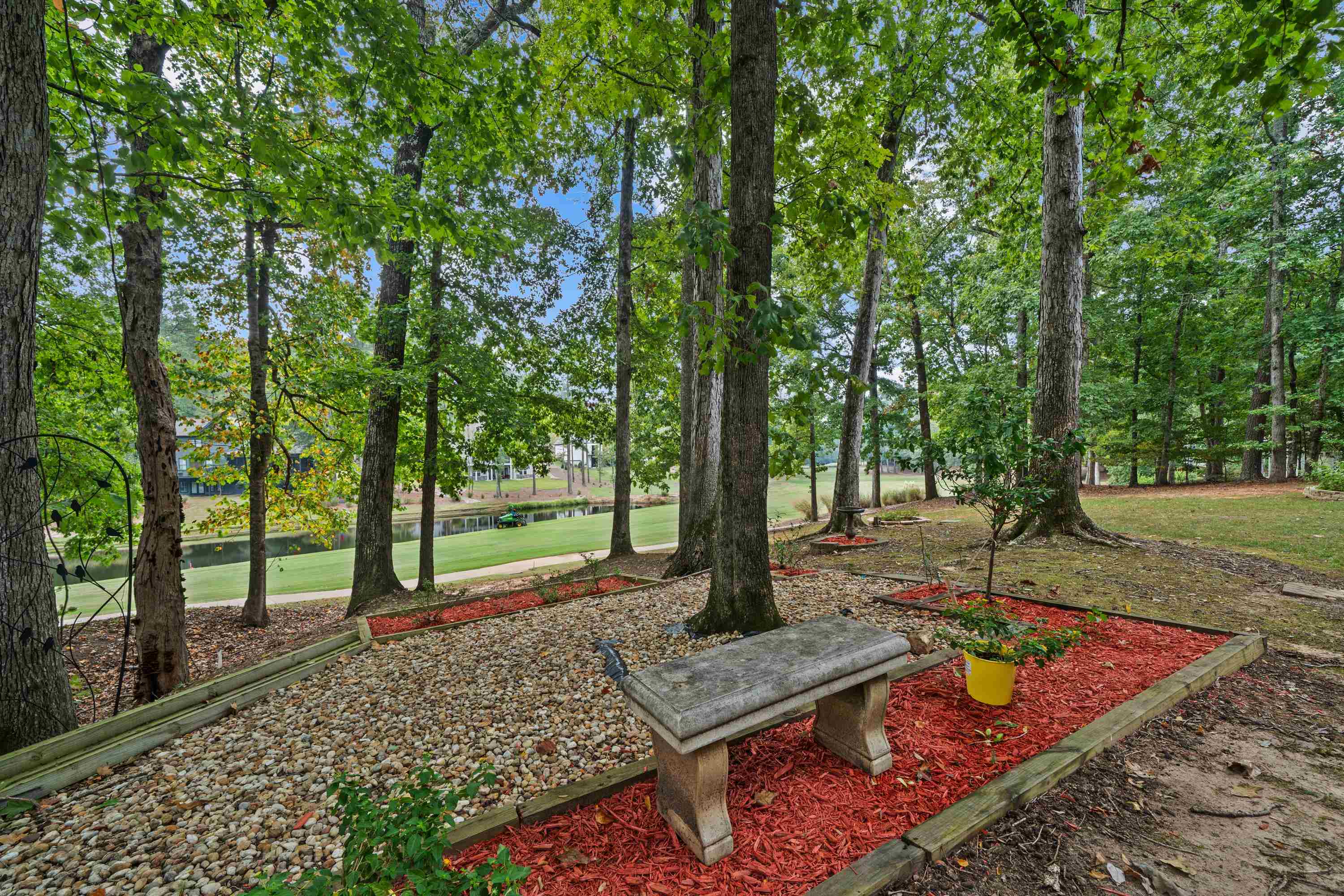 1020 PEACHTREE COURT
