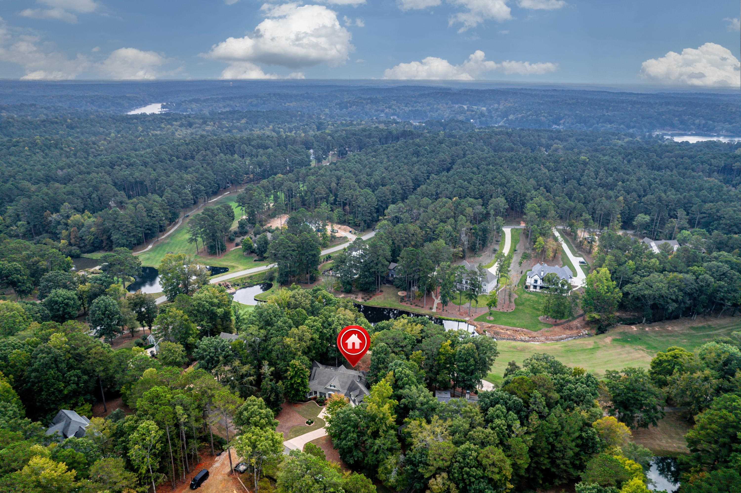 1020 PEACHTREE COURT