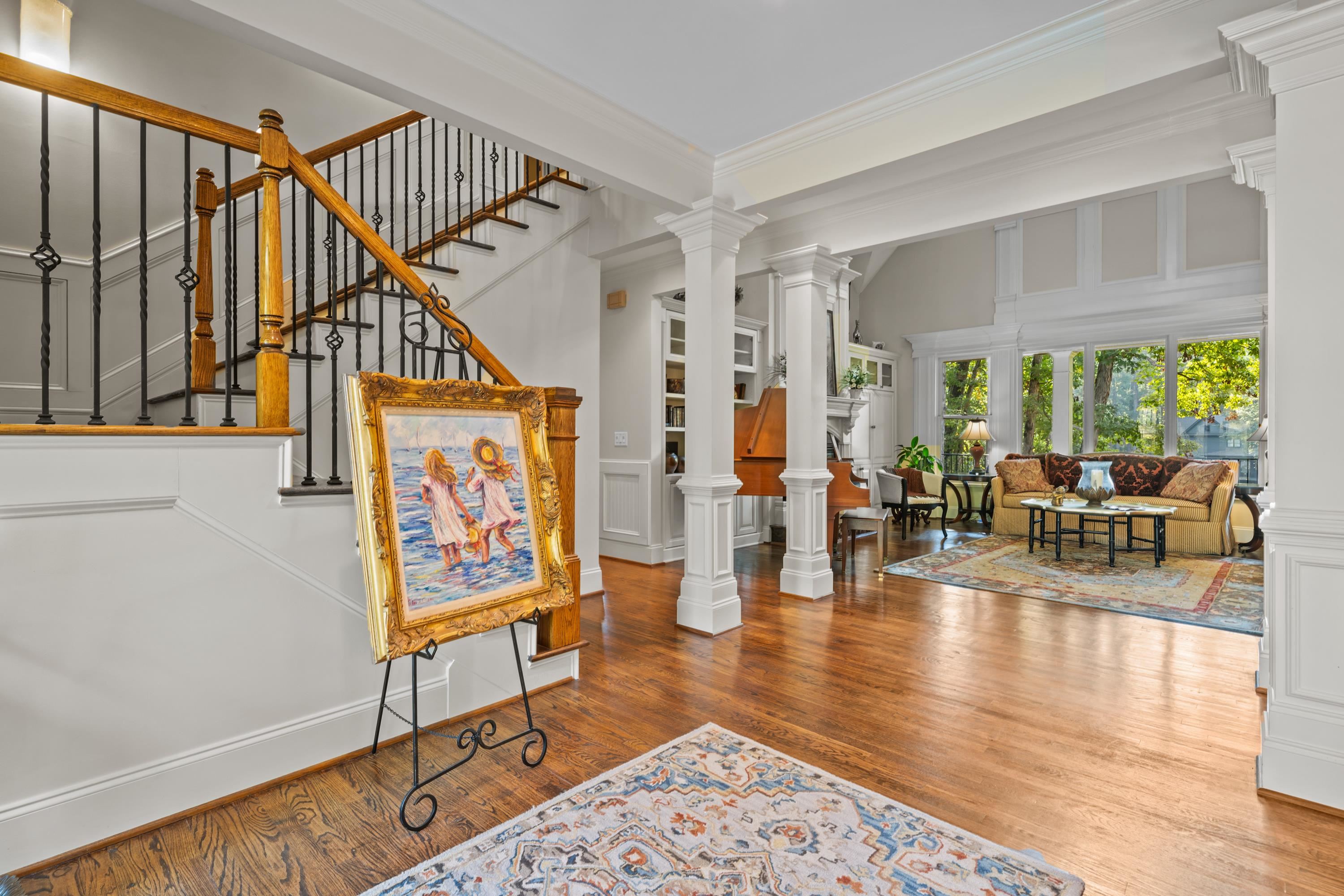 1020 PEACHTREE COURT