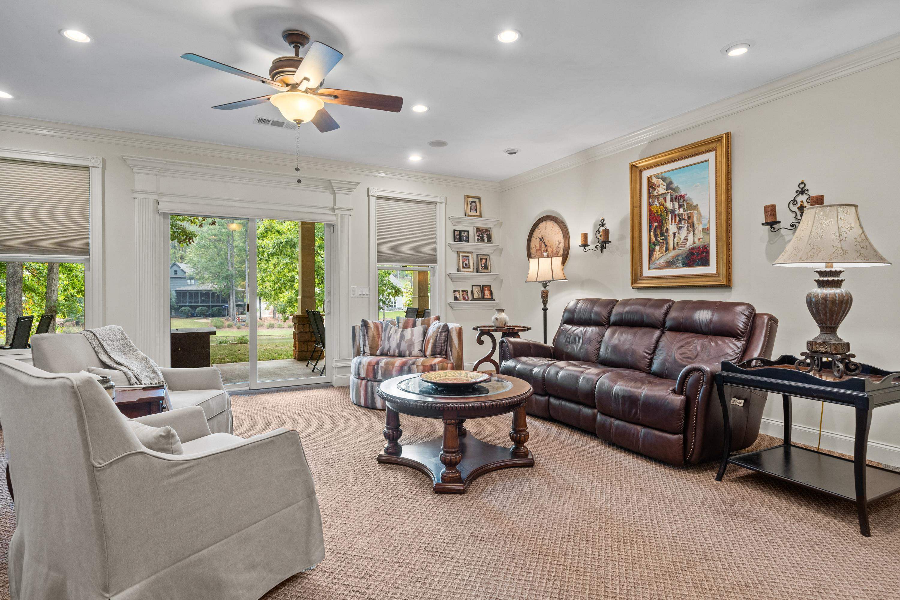 1020 PEACHTREE COURT