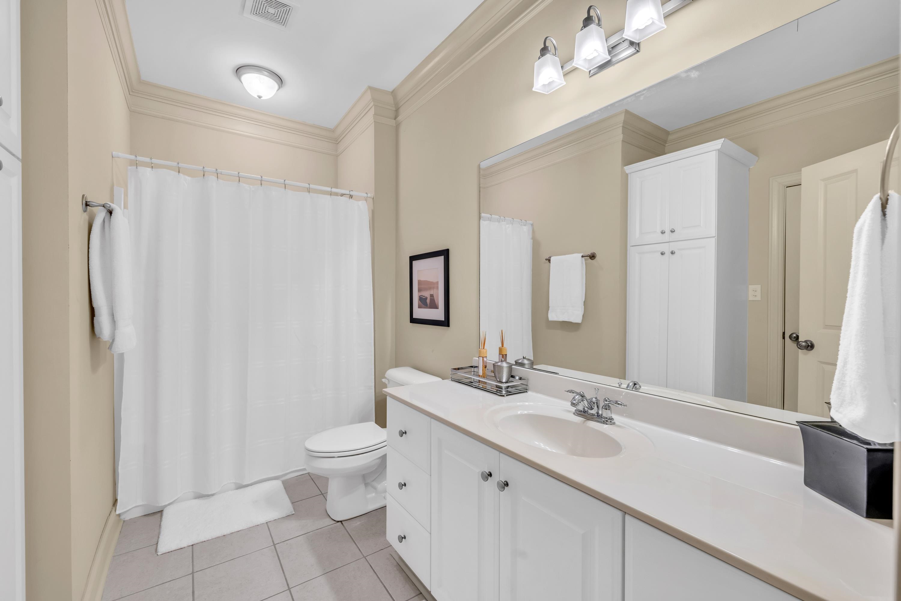 905 Unit #106 GREENSBORO ROAD