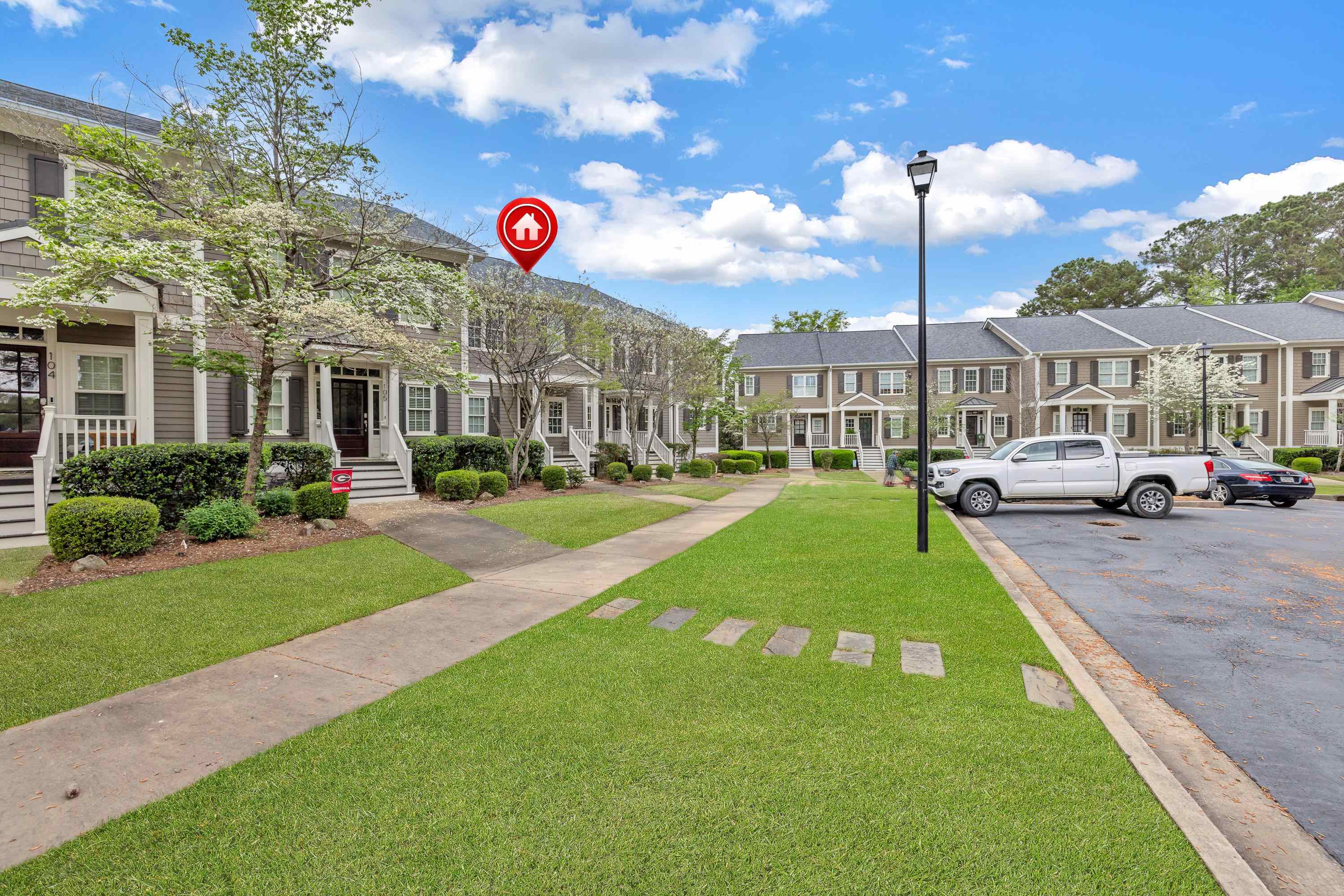 905 Unit #106 GREENSBORO ROAD