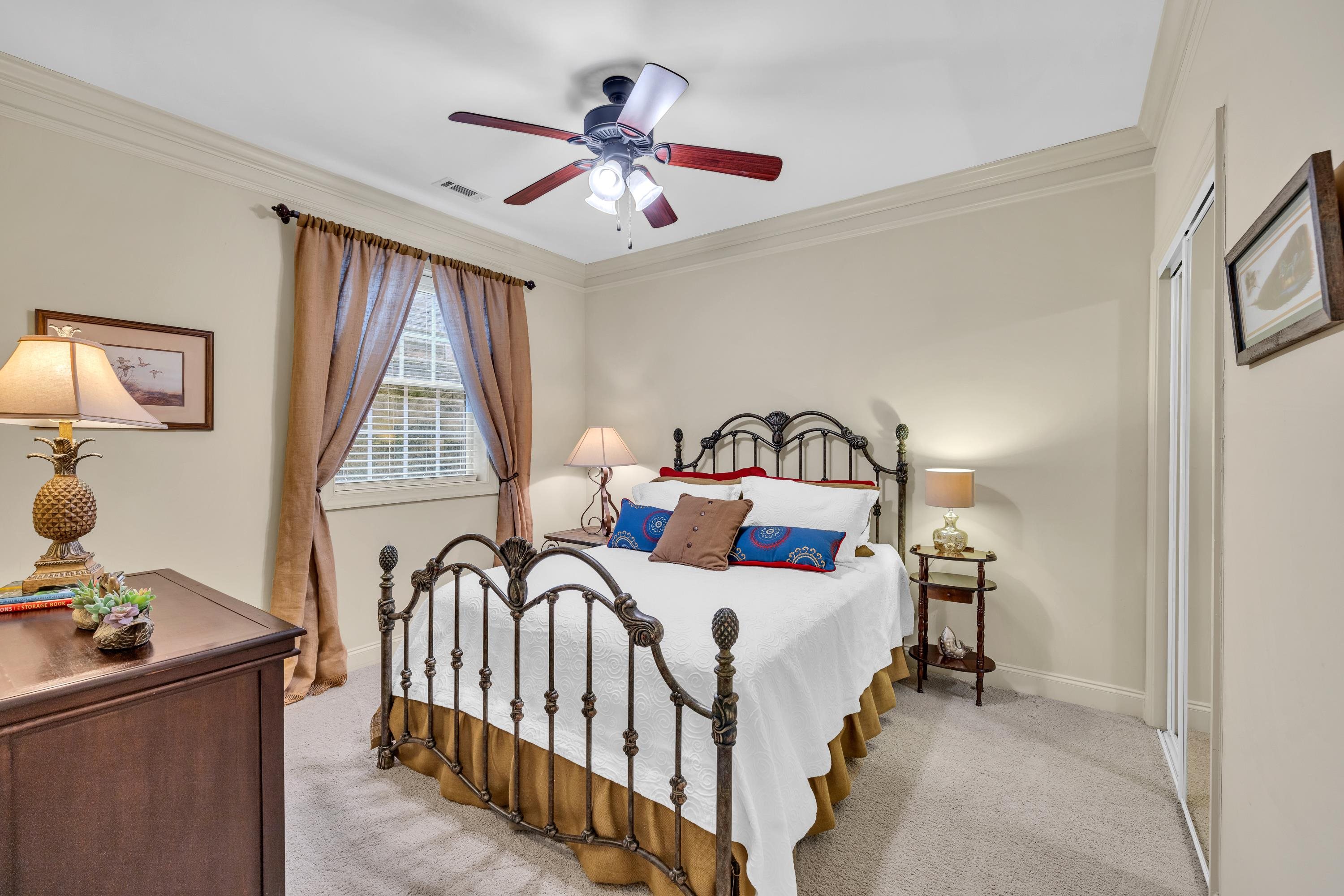 905 Unit #106 GREENSBORO ROAD