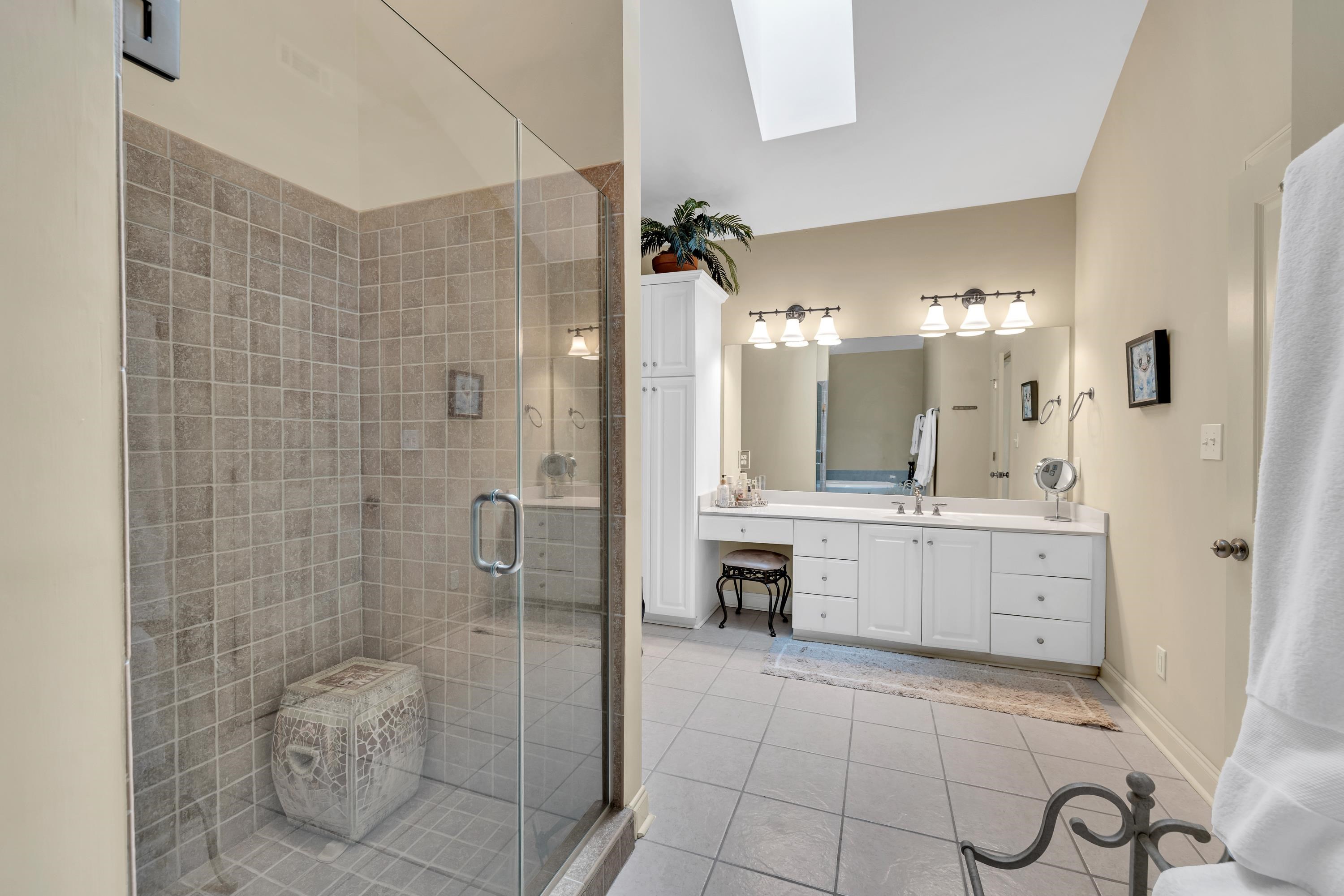 905 Unit #106 GREENSBORO ROAD