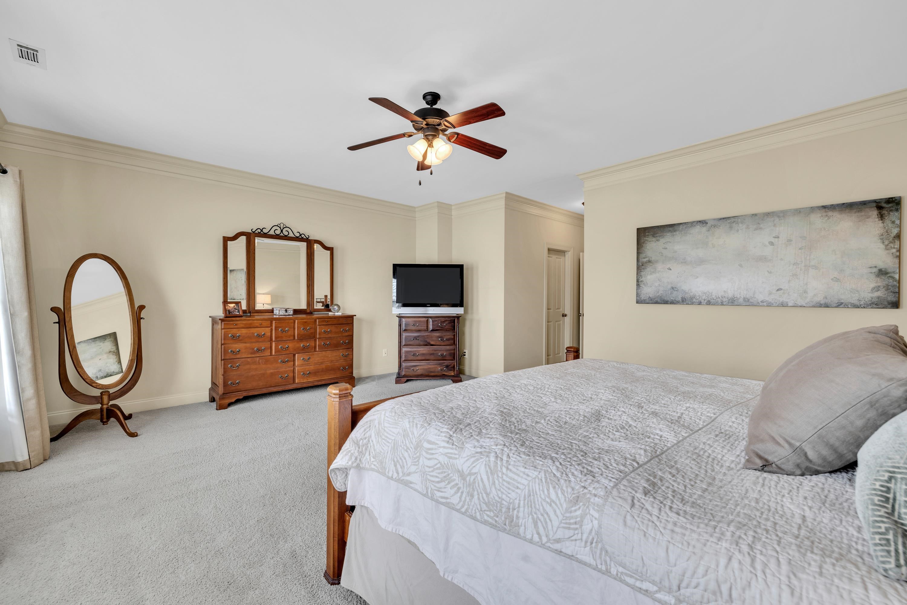 905 Unit #106 GREENSBORO ROAD