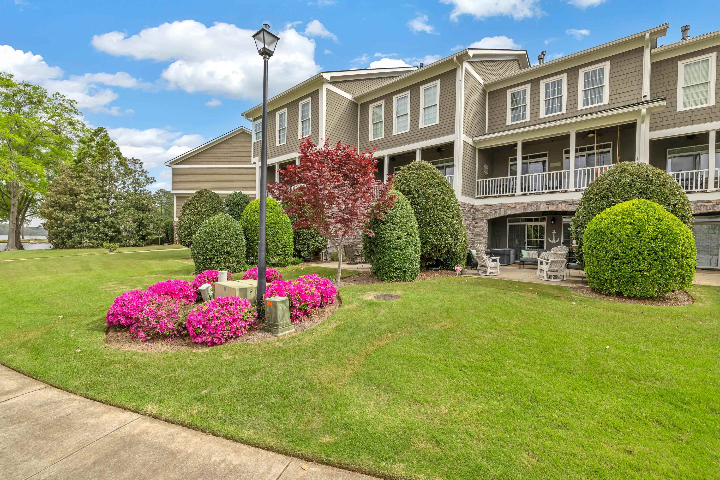 905 Unit #106 GREENSBORO ROAD