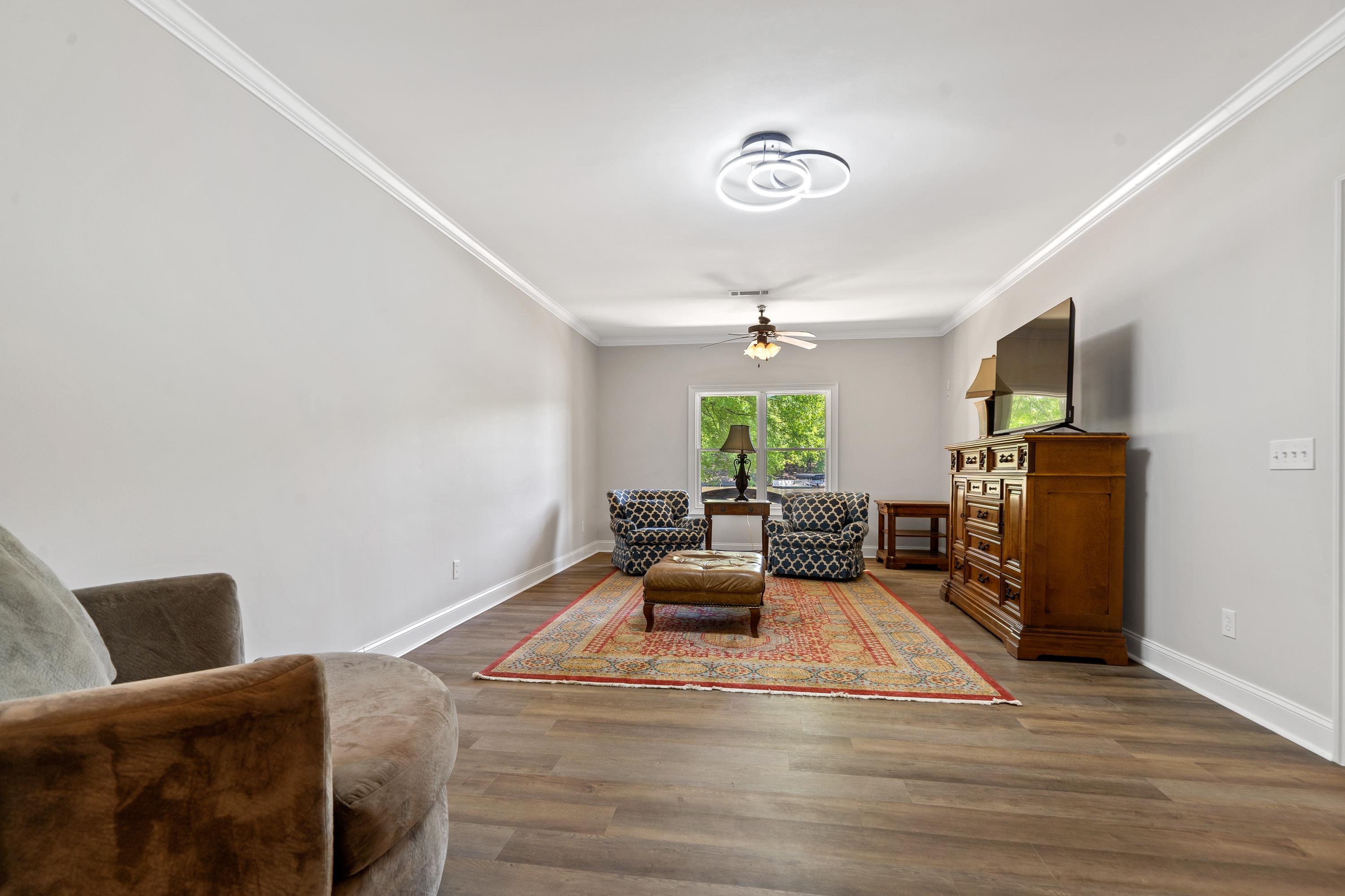 1100 TURNBERRY CIRCLE