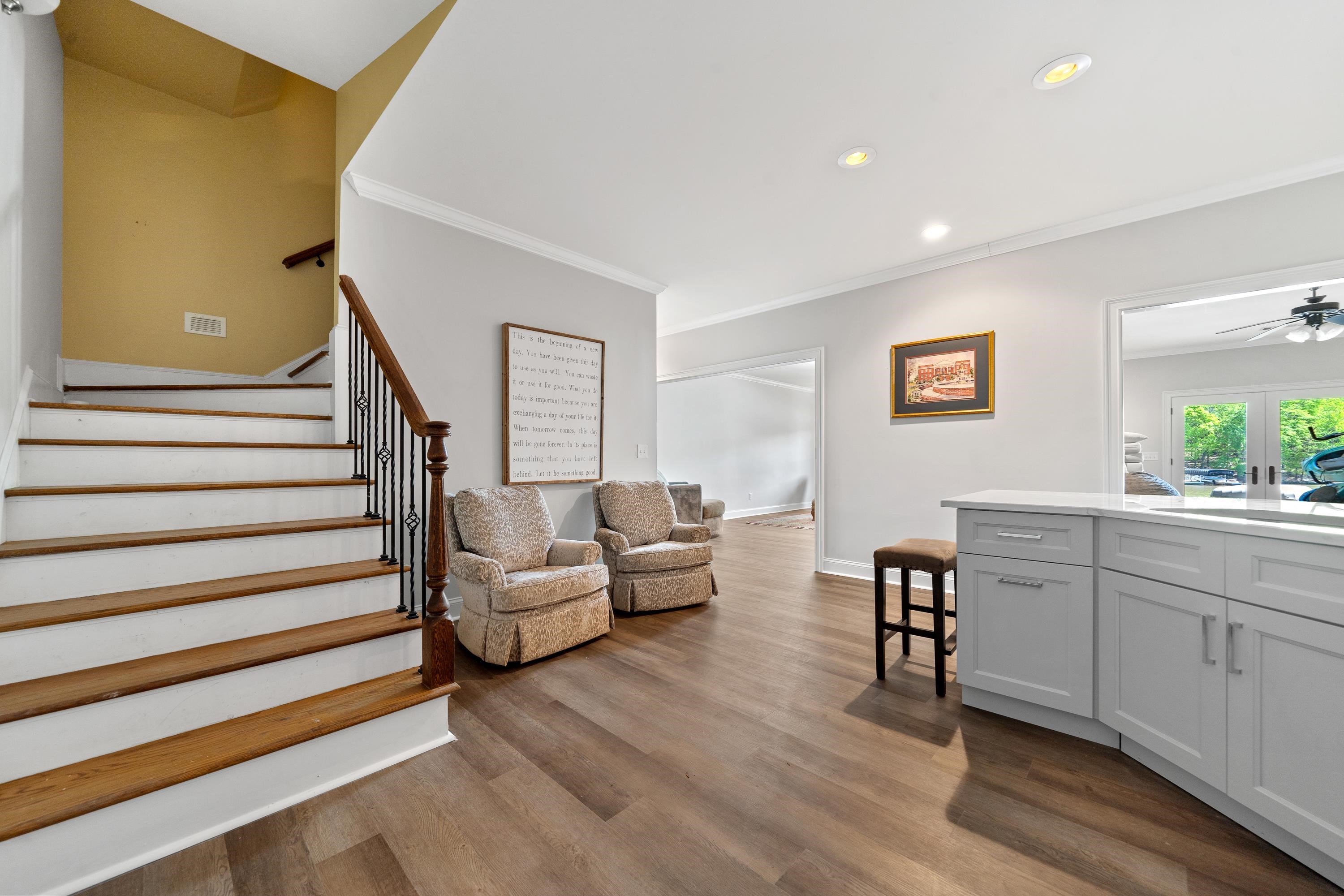 1100 TURNBERRY CIRCLE