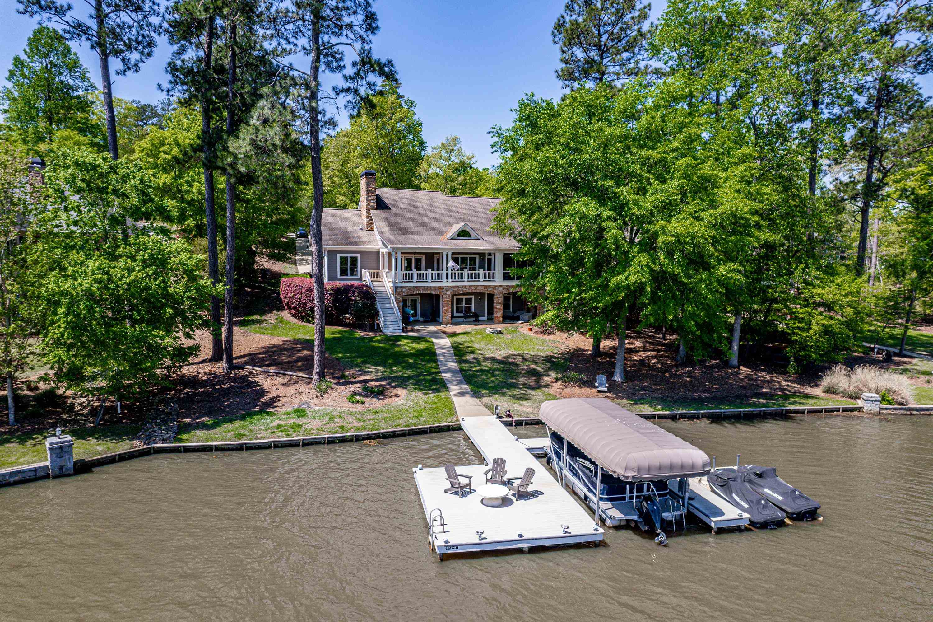 1100 TURNBERRY CIRCLE